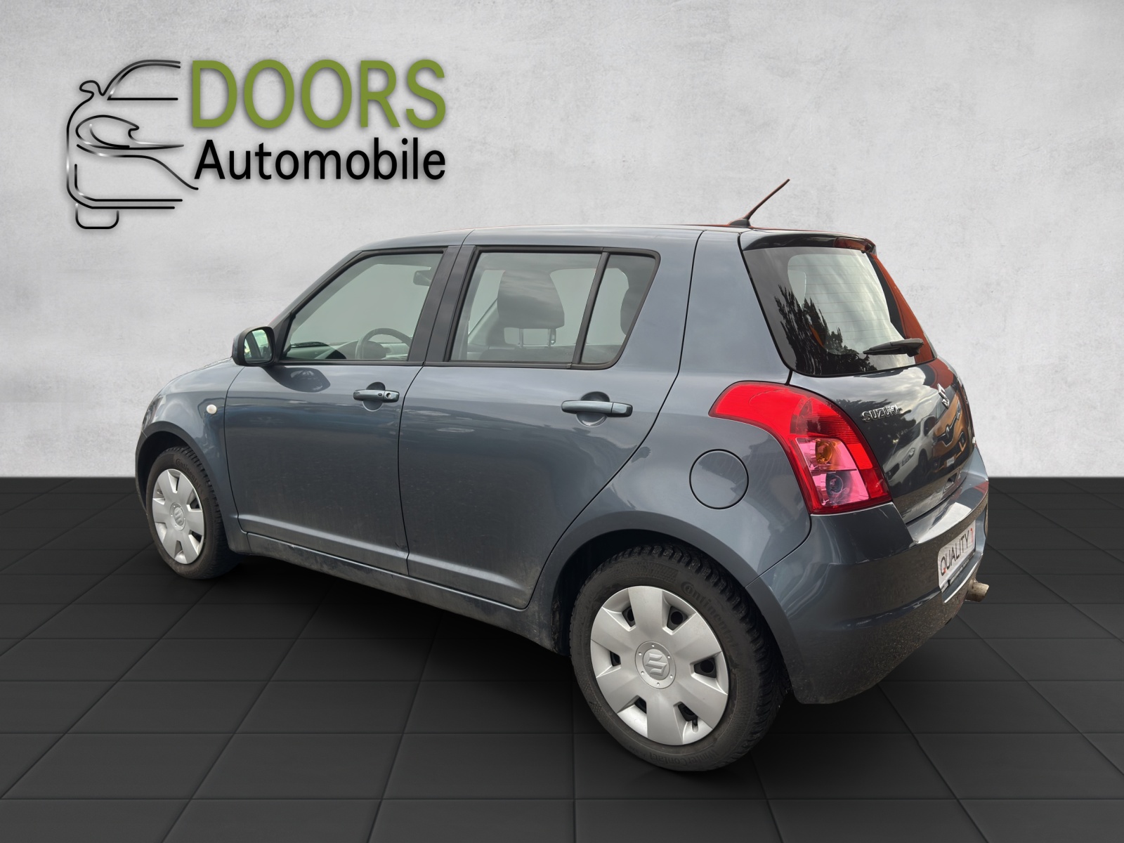 SUZUKI Swift 1.3i 16V GL 4x4-image-6