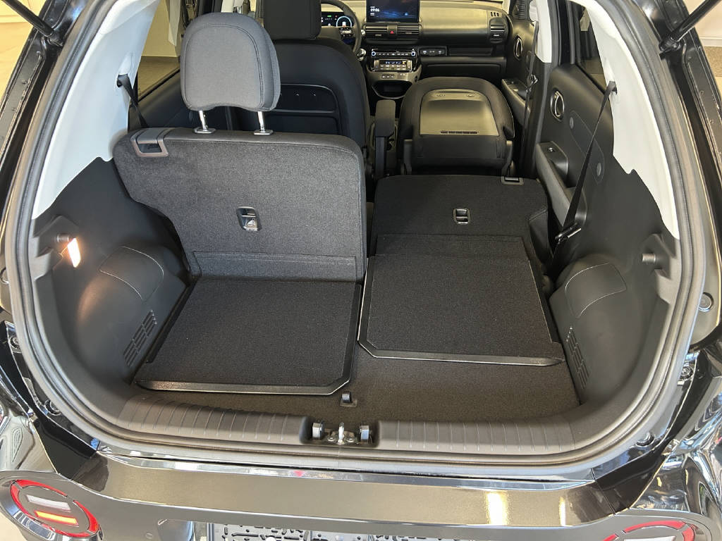 HYUNDAI Inster Electric Amplia 42kWh-image-12