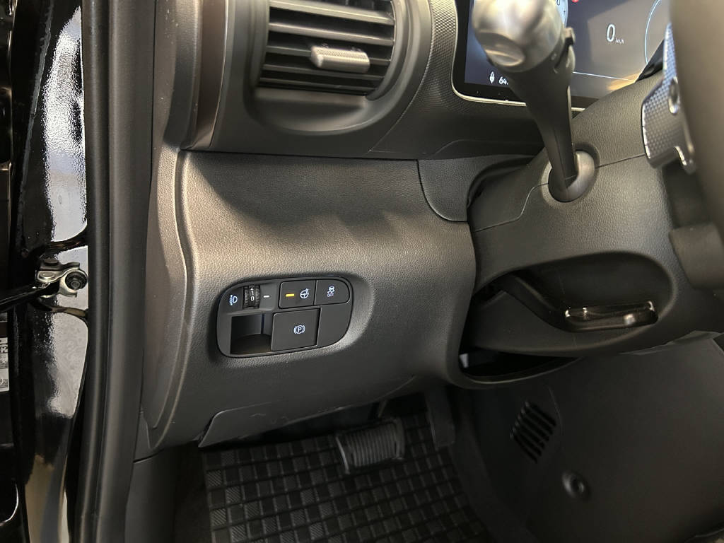 HYUNDAI Inster Electric Amplia 42kWh-image-9