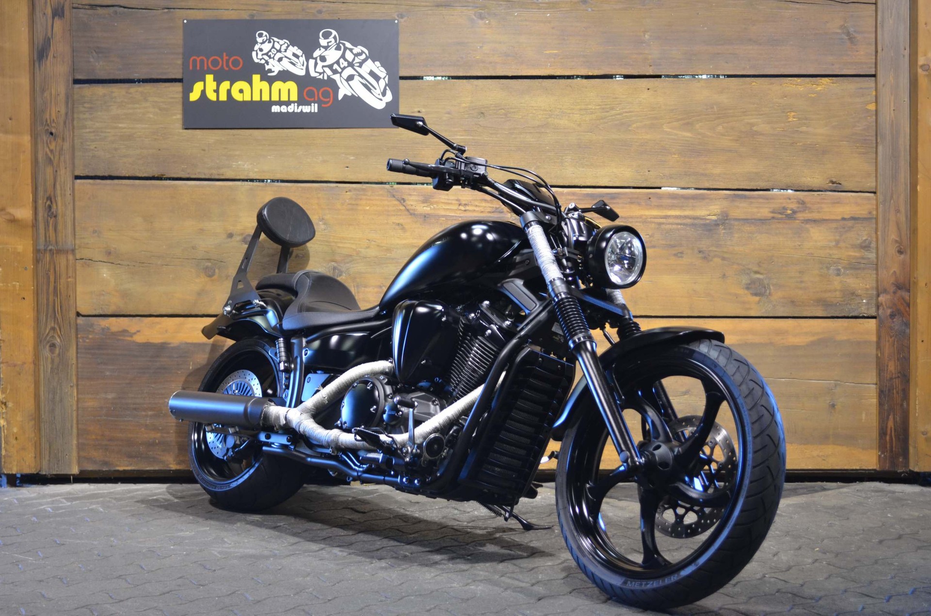 YAMAHA XVS 1300 CU Custom