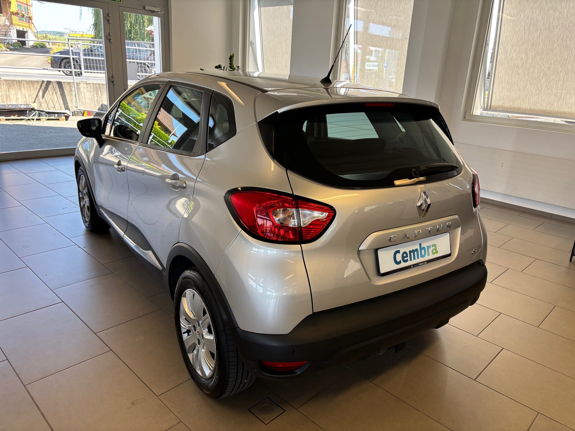RENAULT Captur 1.5 dCi Dynamique-image-2