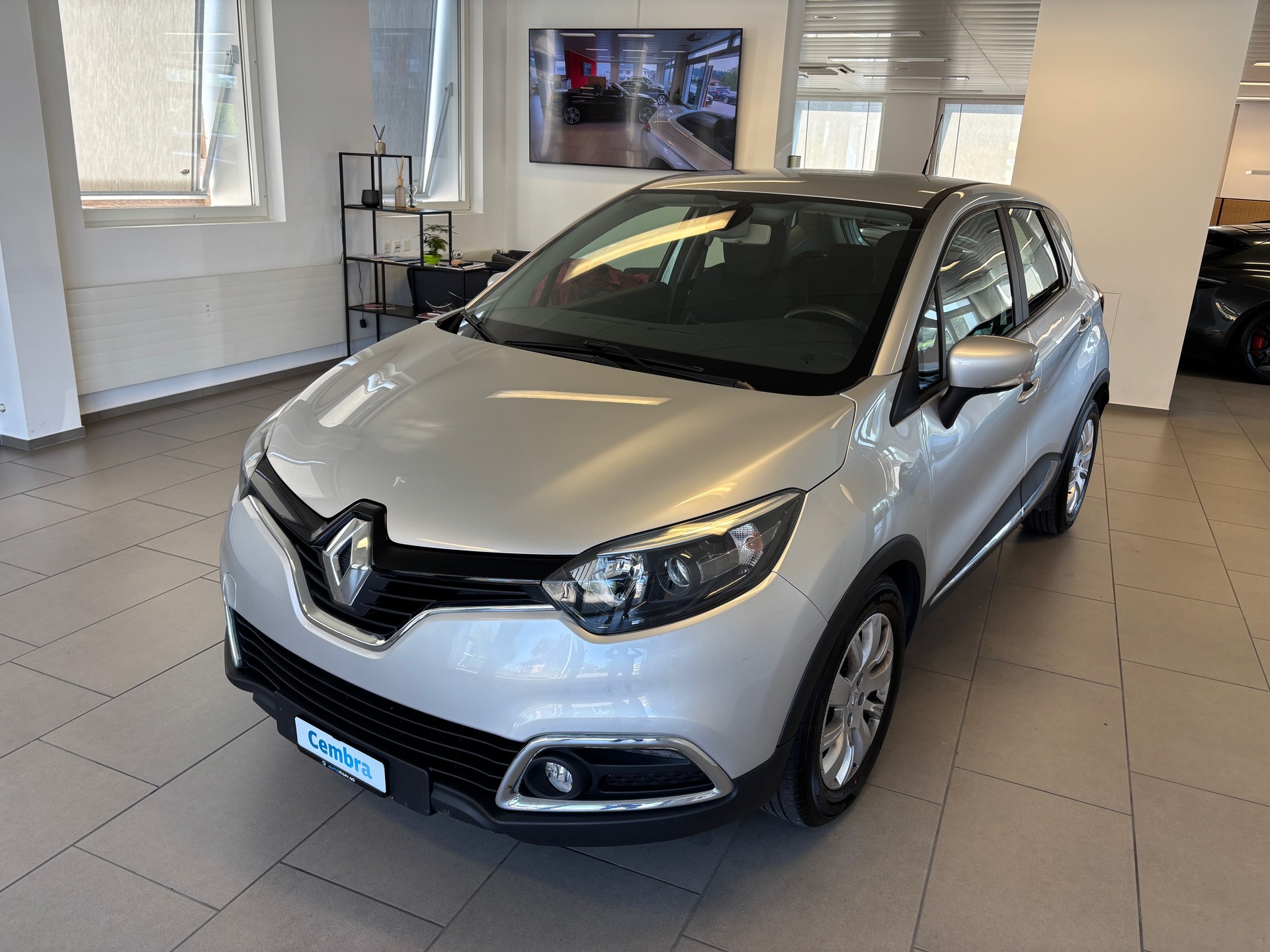 RENAULT Captur 1.5 dCi Dynamique-image-0