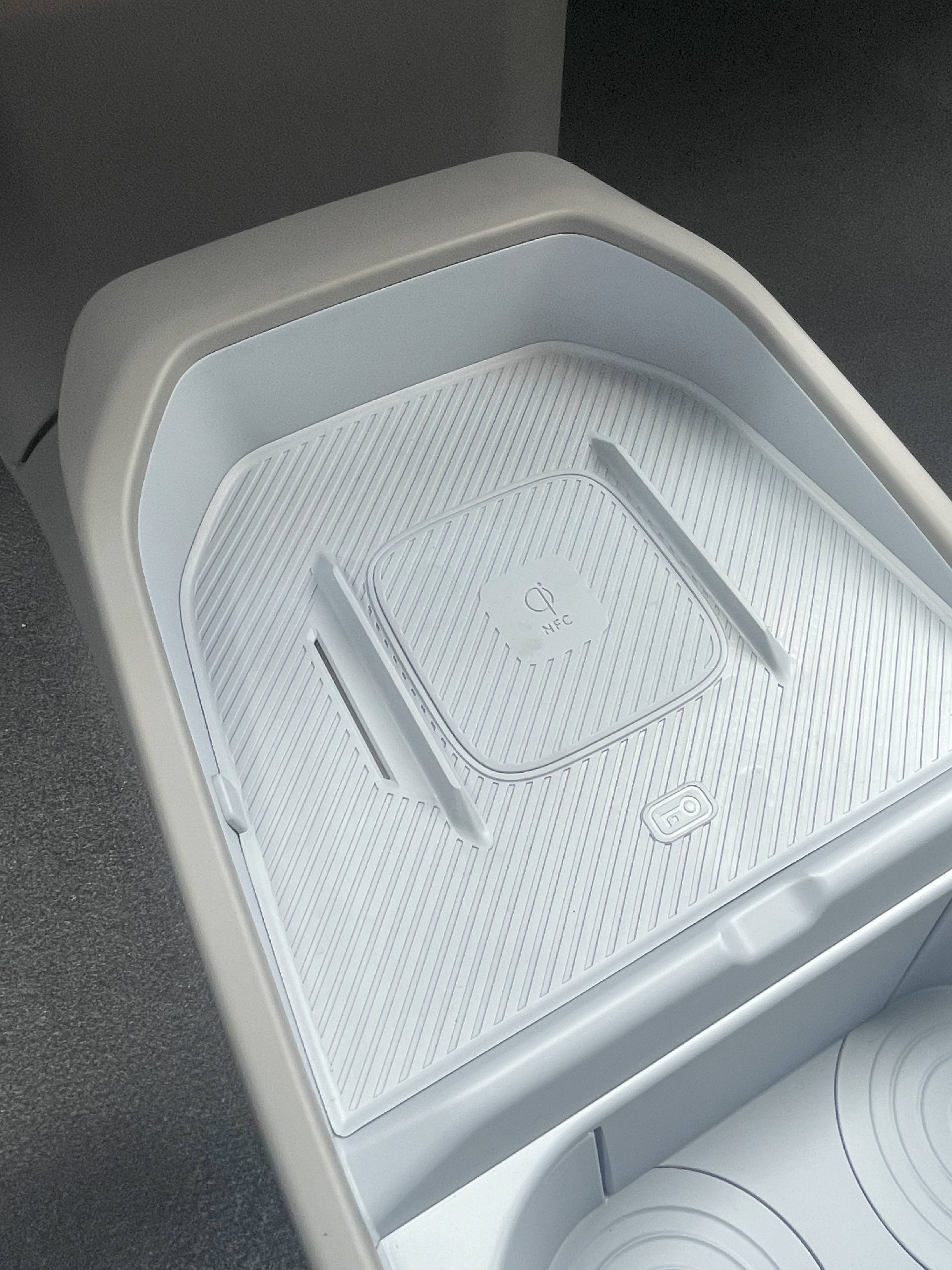 KIA EV3 81 kWh Earth+-image-5