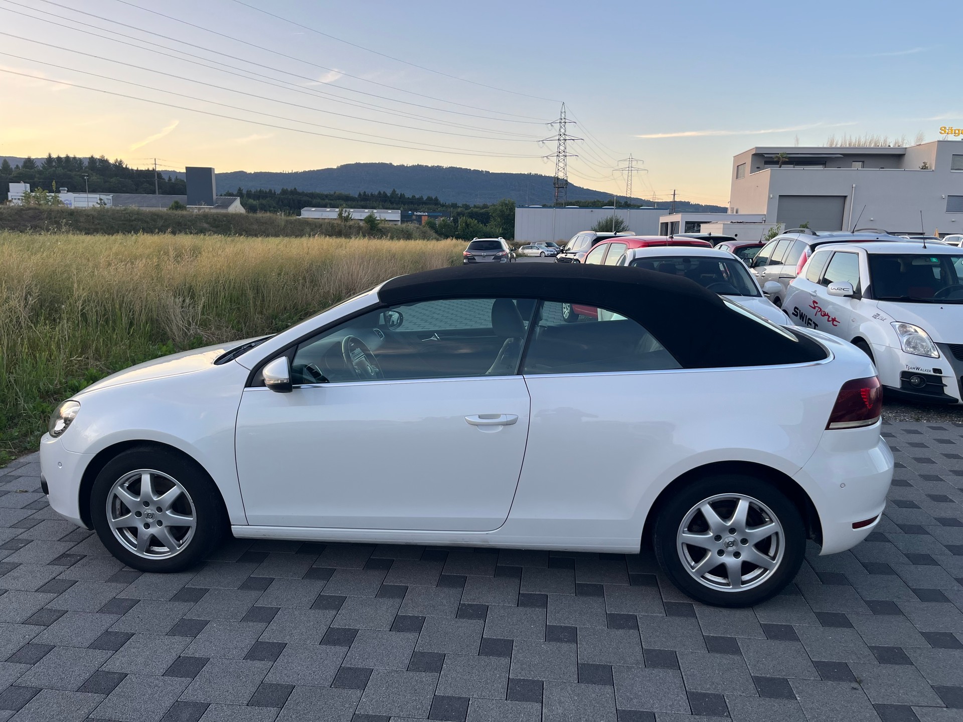 VW Golf Cabrio 1.4 TSI DSG-image-4