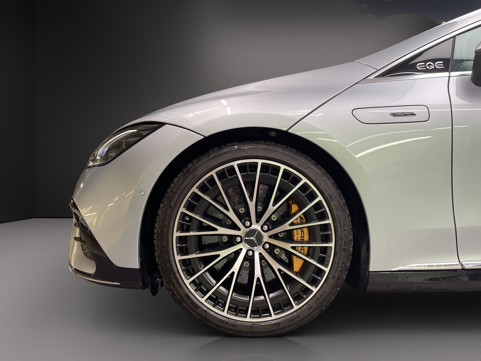 MERCEDES-BENZ EQE 43 AMG 4 Matic-image-6