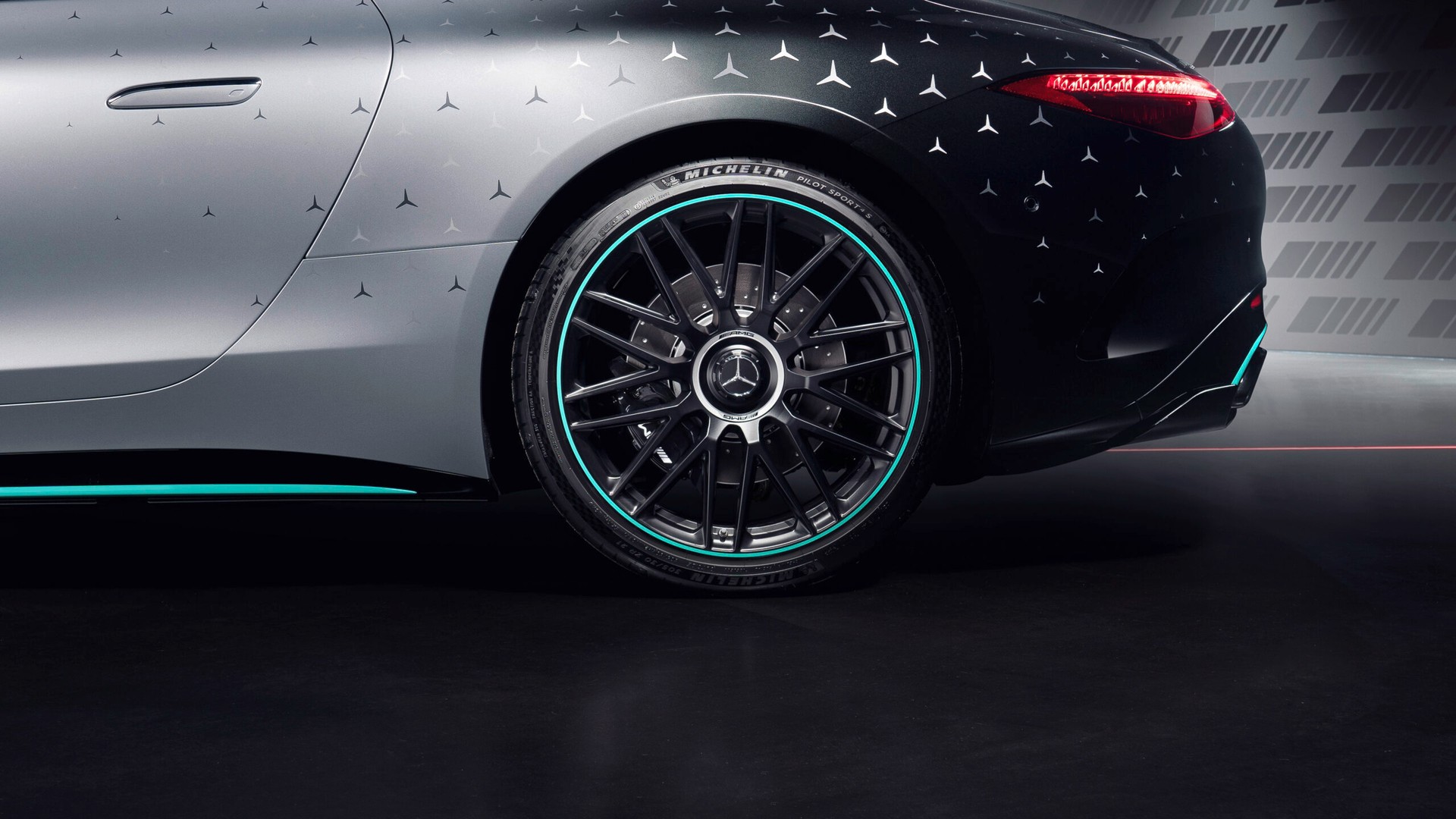 MERCEDES-BENZ AMG SL 63 S Motorsport Collectors Ed.-image-6