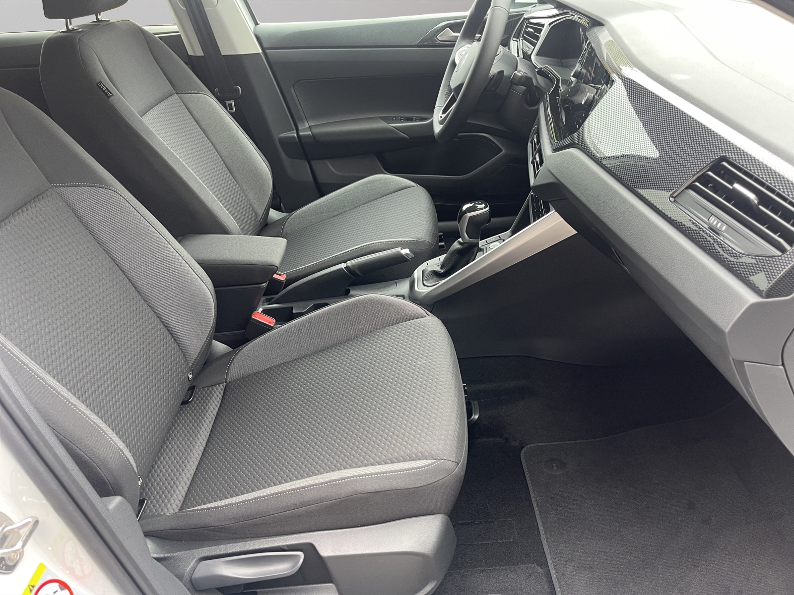 VW Taigo 1.0 TSI Life United DSG-image-10