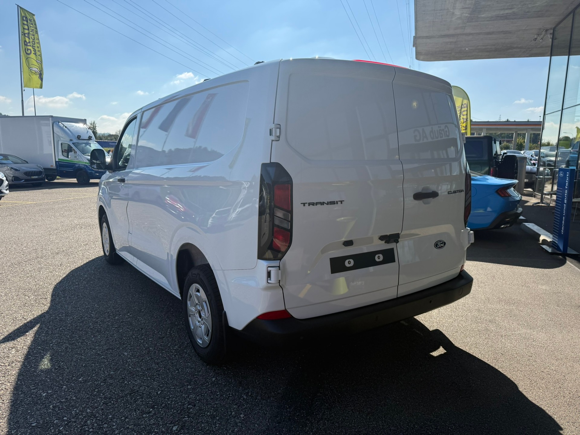 FORD Transit Custom Van 280 L1H1 Trend-image-4