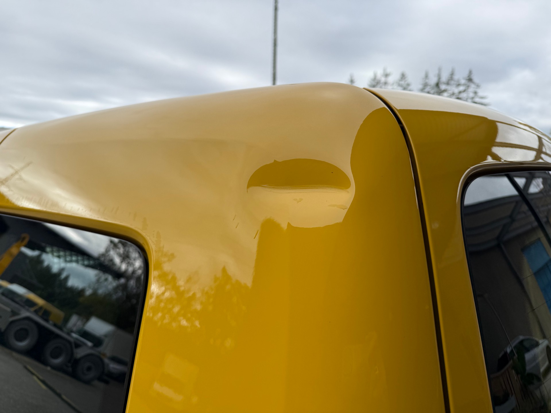 VW Caddy 1.0 TSI BlueMotion Technology-image-4