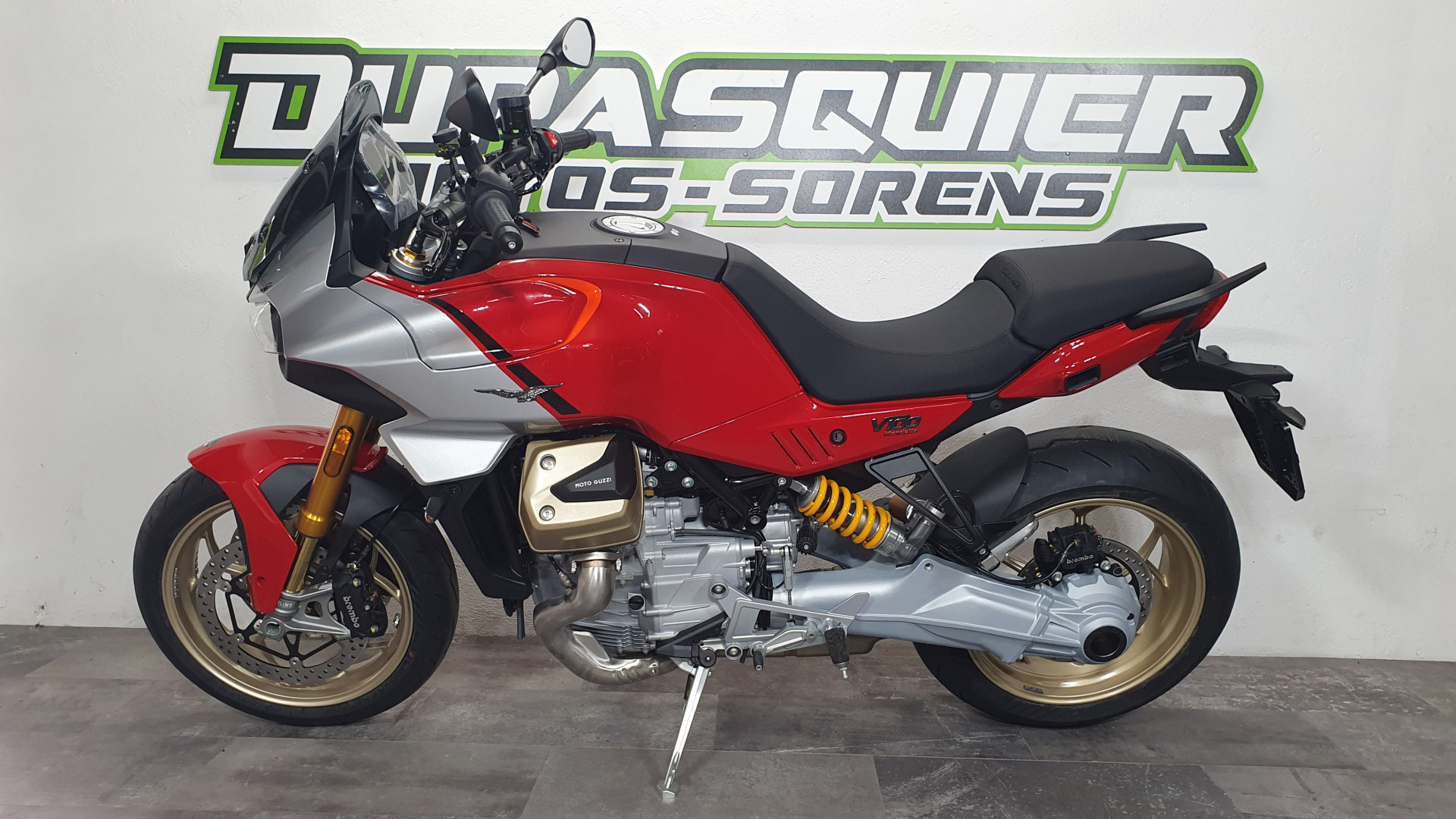 MOTO GUZZI V100 Mandello S-showroom-element-1