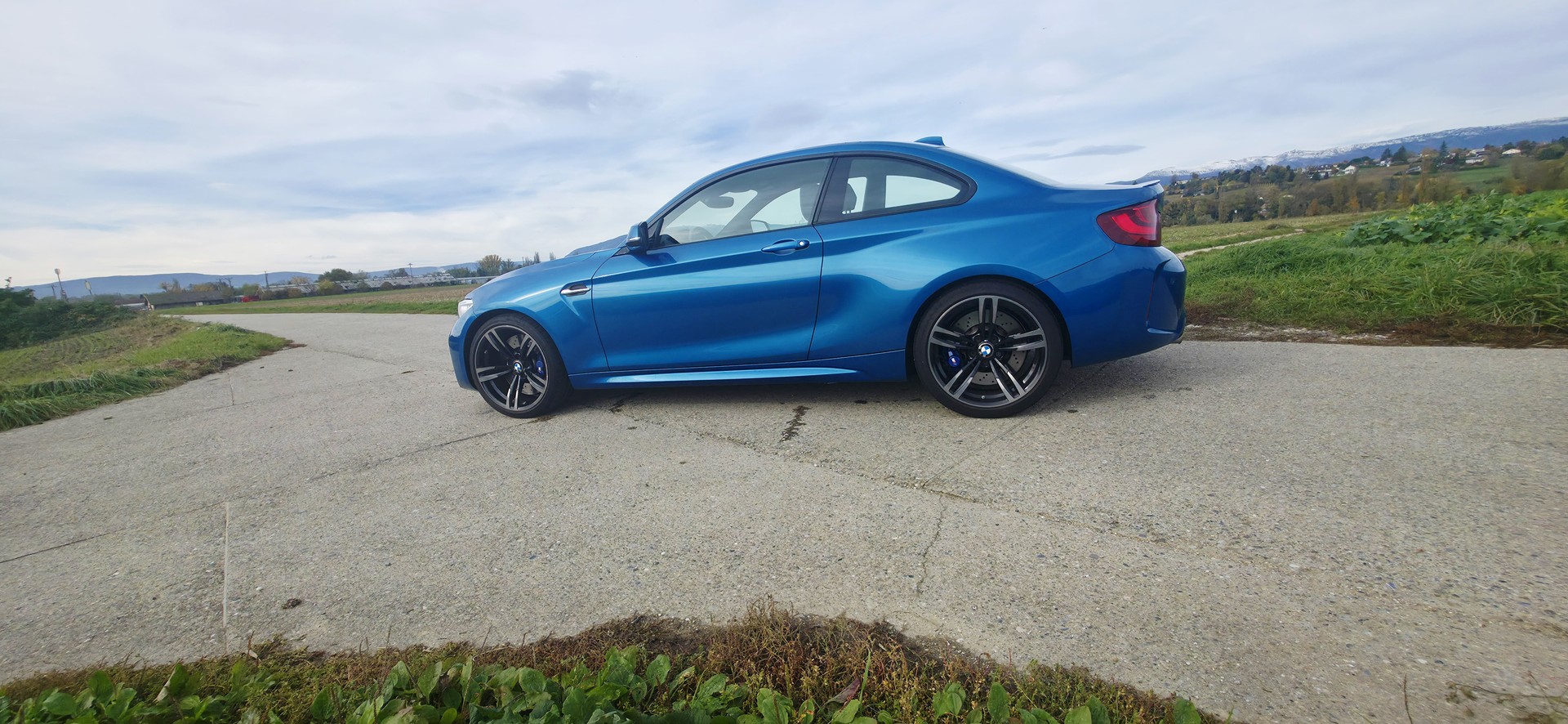 BMW M2-image-2