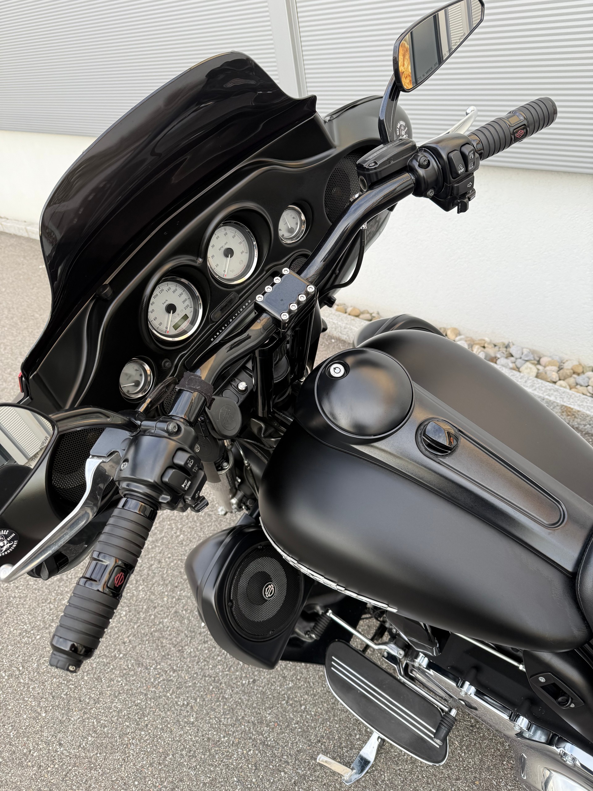 HARLEY-DAVIDSON FLHX Street Glide ABS (35kW)-image-14