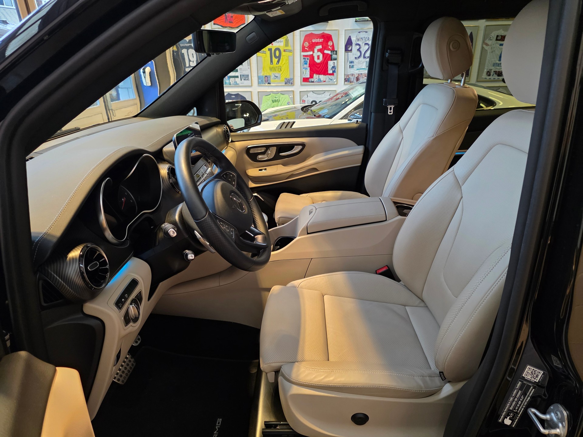 MERCEDES-BENZ V 300 d Avantgarde L 4M-image-13