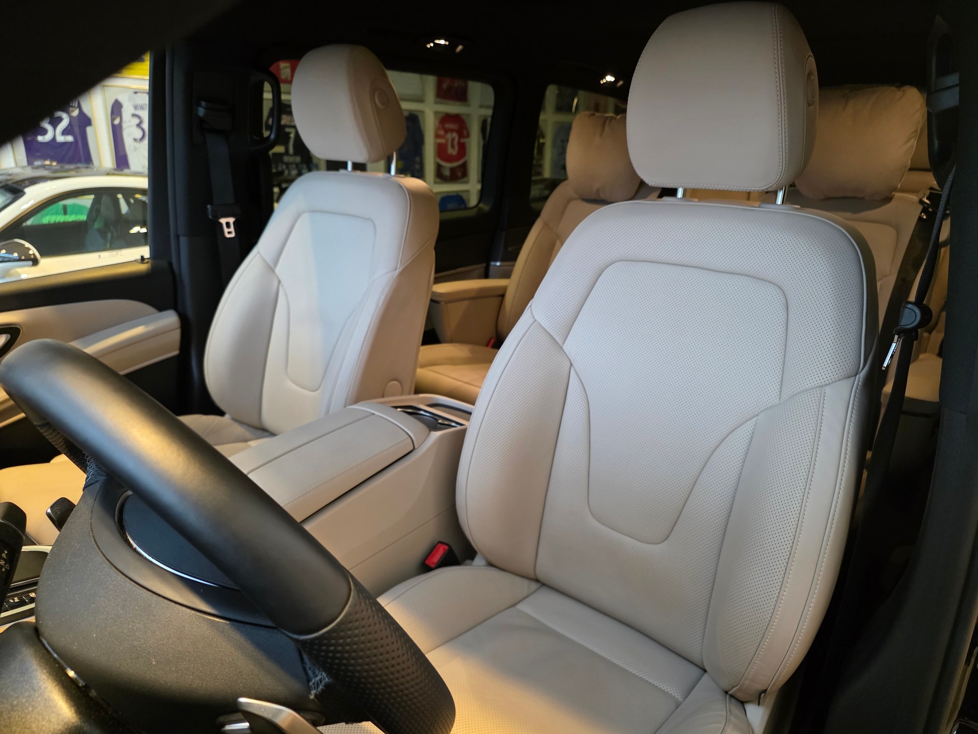MERCEDES-BENZ V 300 d Avantgarde L 4M-image-15