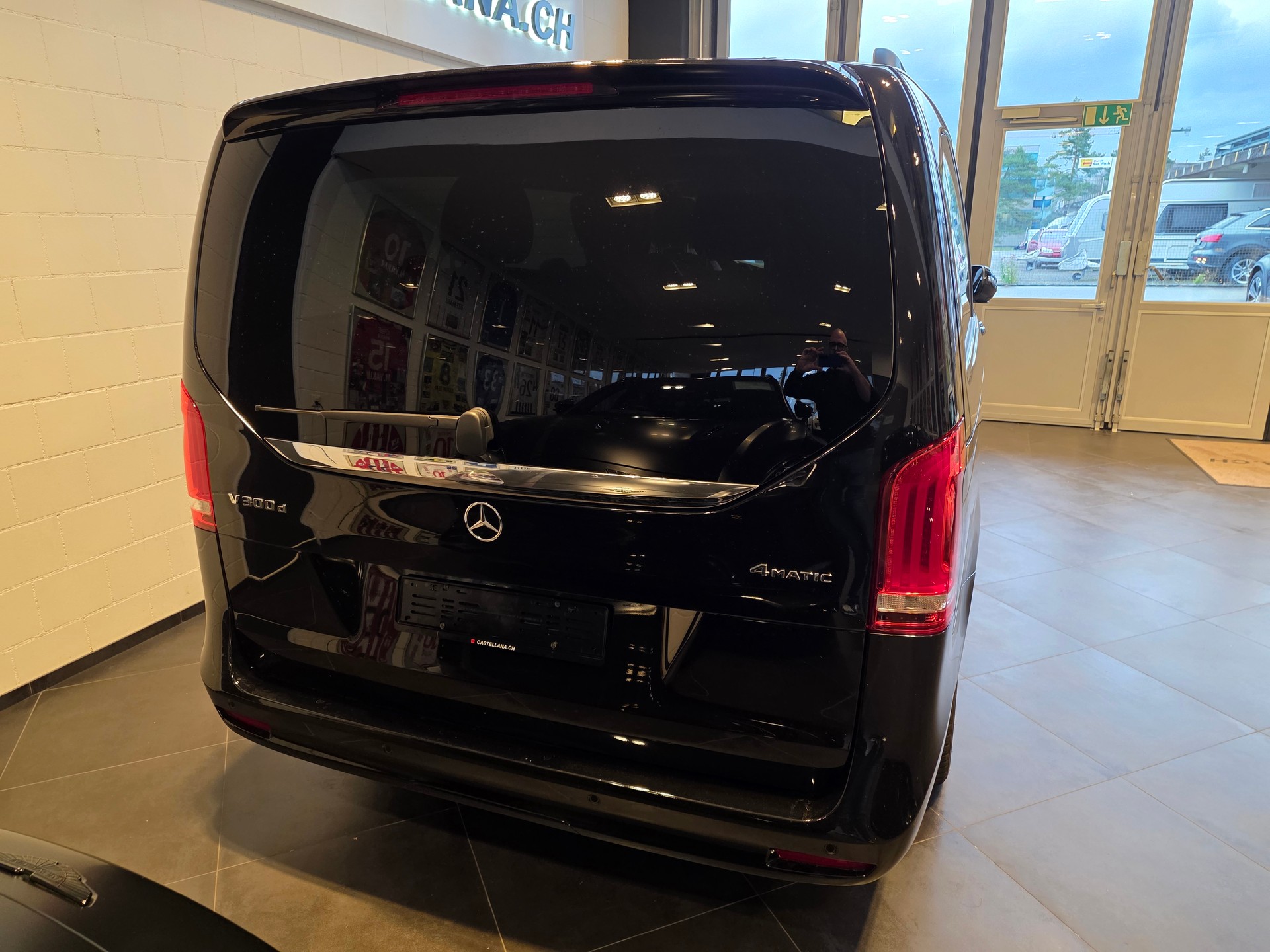 MERCEDES-BENZ V 300 d Avantgarde L 4M-image-4