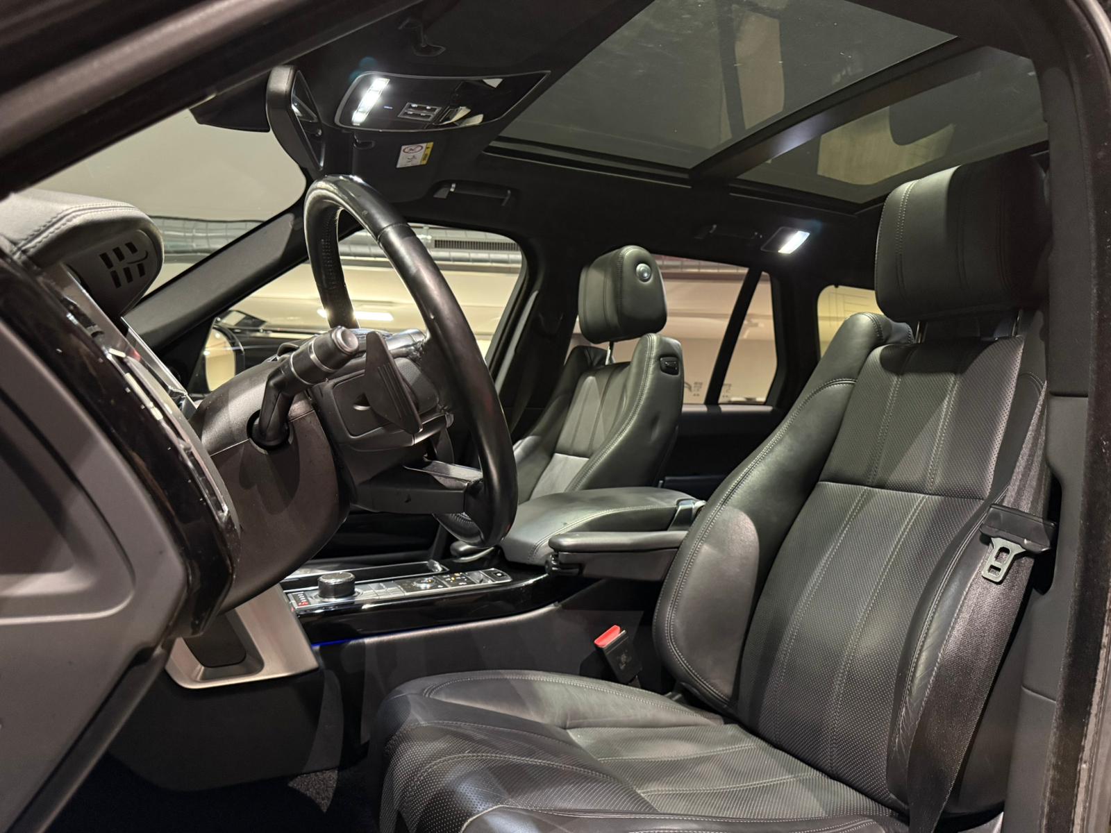 LAND ROVER Range Rover 3.0 TDV6 Vogue Automatic-image-9