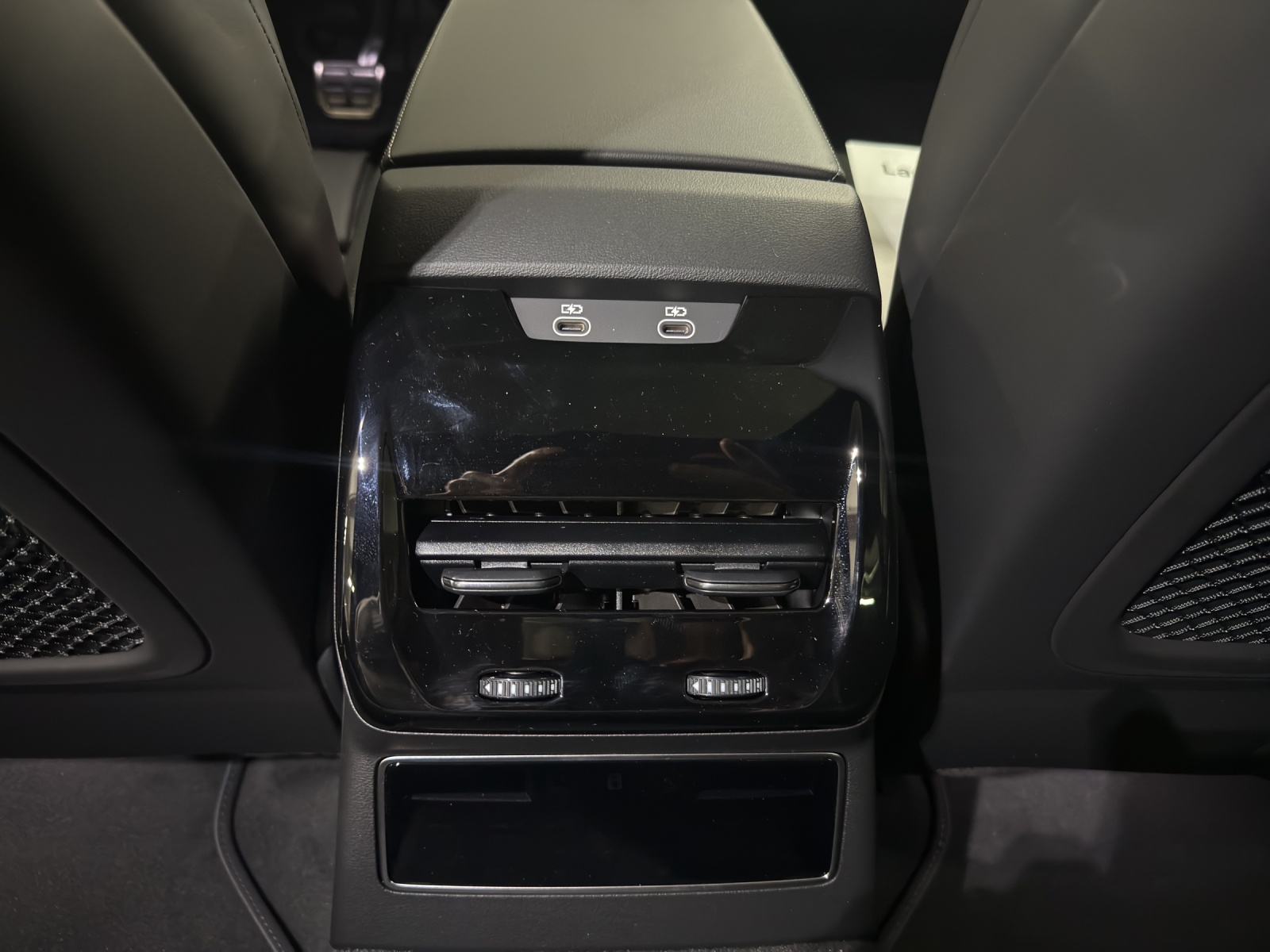 AUDI A6 Avant TFSI quattro 270 kW S tronic-image-10