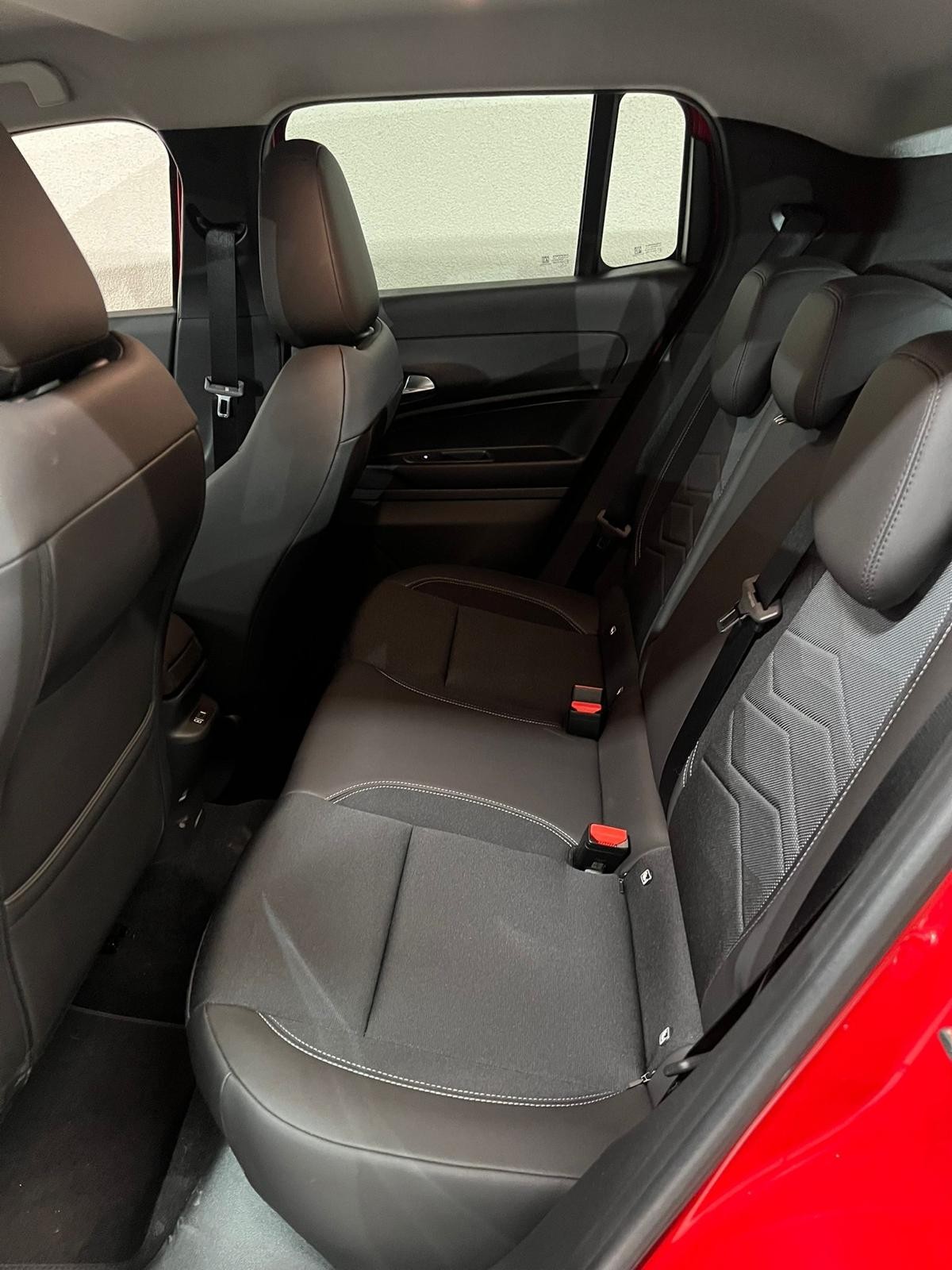 JEEP Avenger 54kWh Altitude-image-6