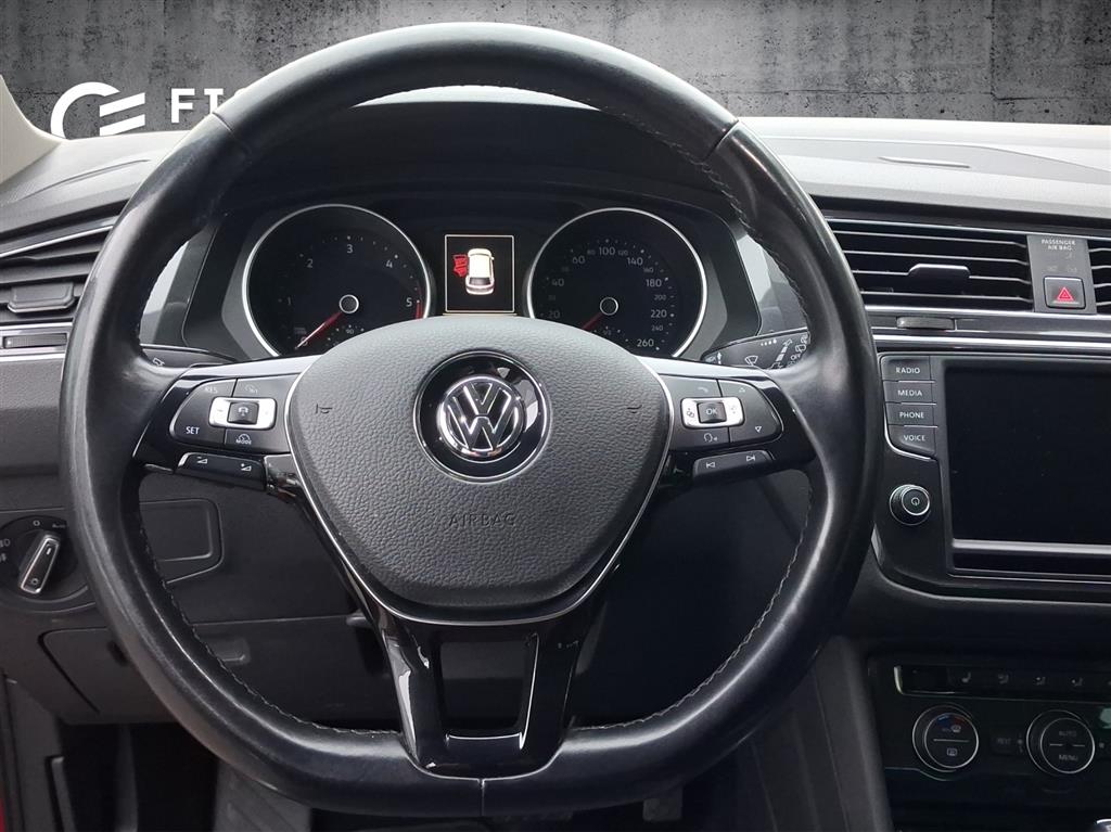 VW Tiguan 2.0 TDI SCR Comfortline 4Motion DSG-image-9
