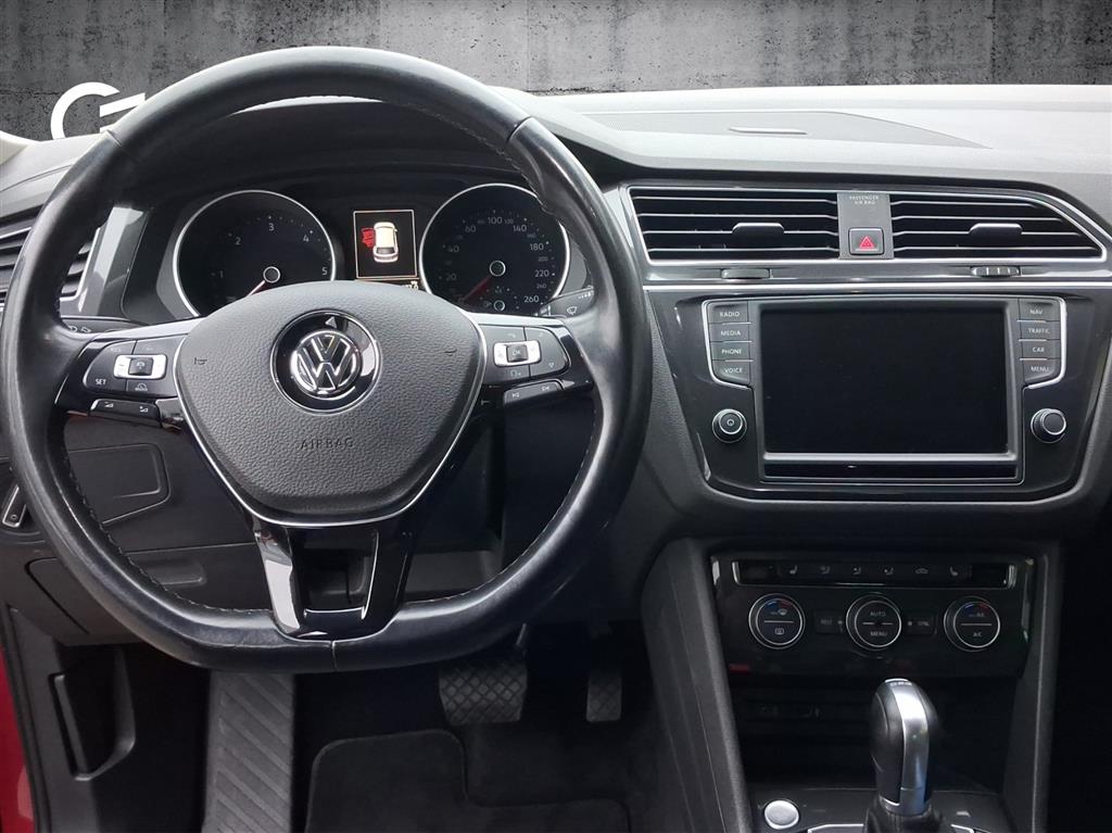 VW Tiguan 2.0 TDI SCR Comfortline 4Motion DSG-image-8