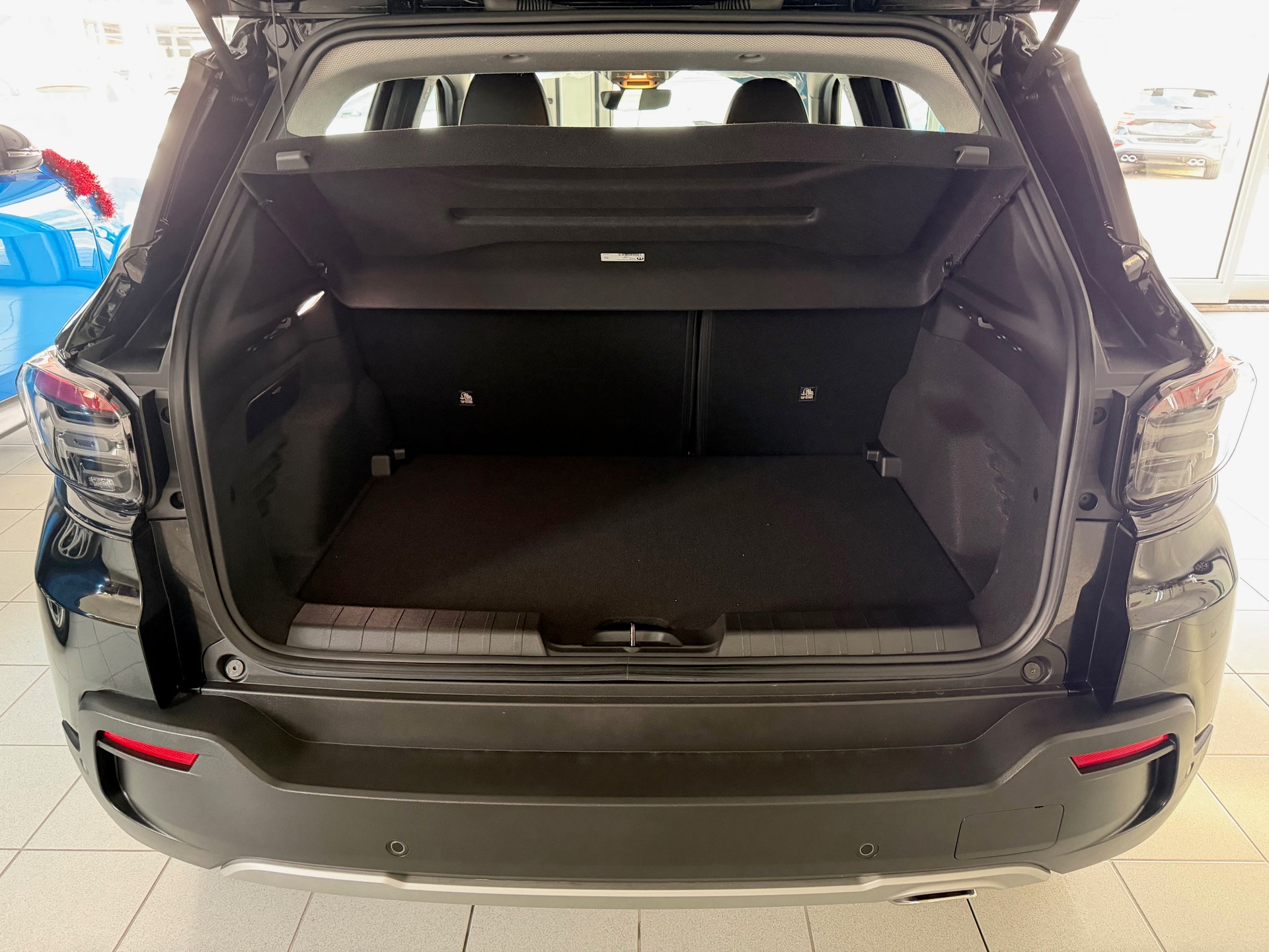 JEEP Avenger 1.2 Turbo MHEV Altitude-image-7