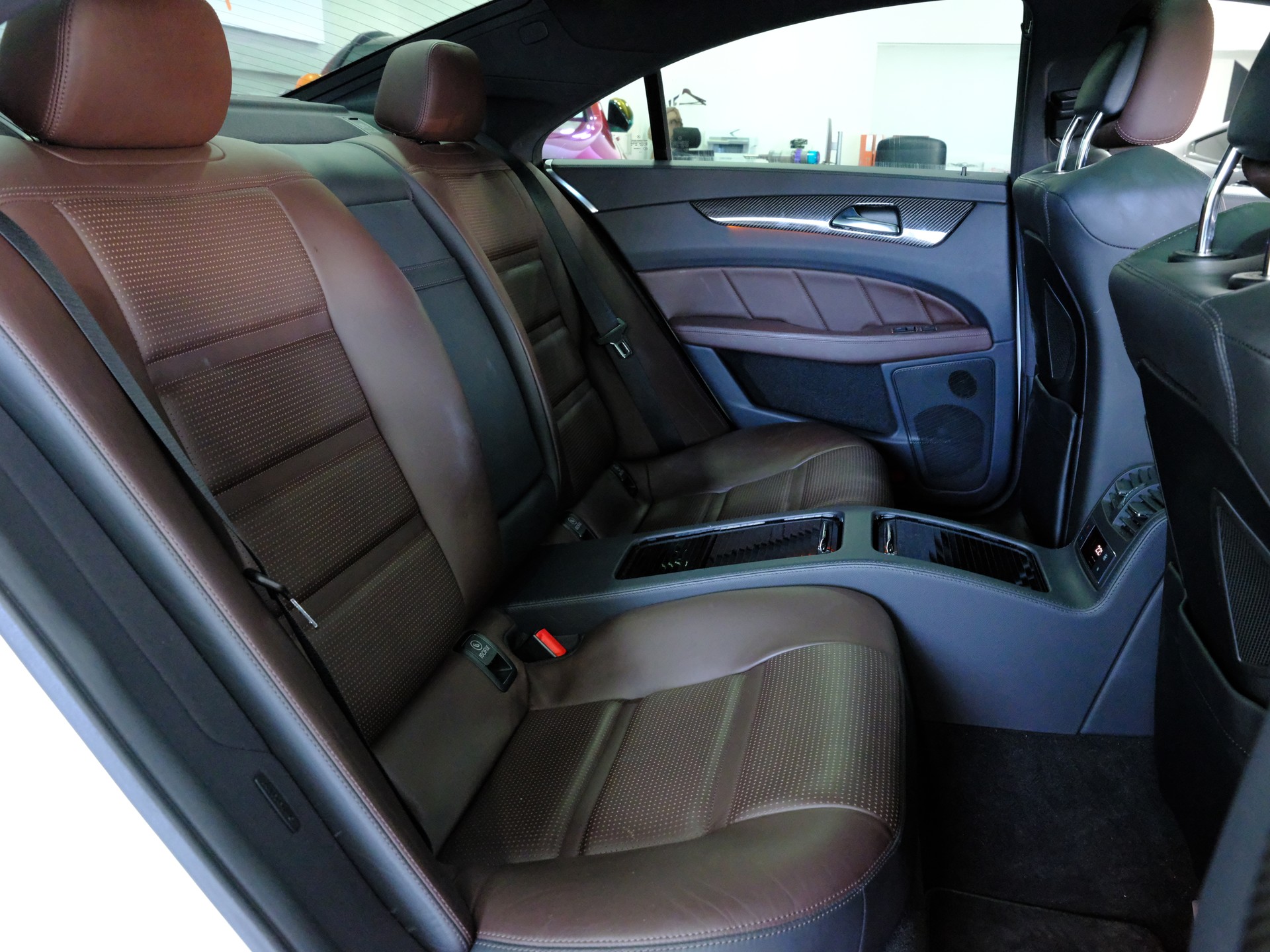 MERCEDES-BENZ CLS 63 AMG Speedshift MCT-image-15