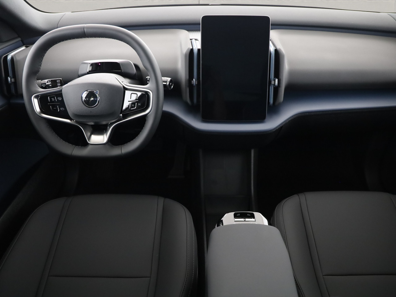 VOLVO EX30 E60 Ultra-image-8