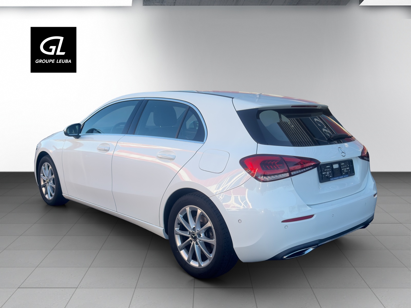 MERCEDES-BENZ A 220 Progressive-image-3
