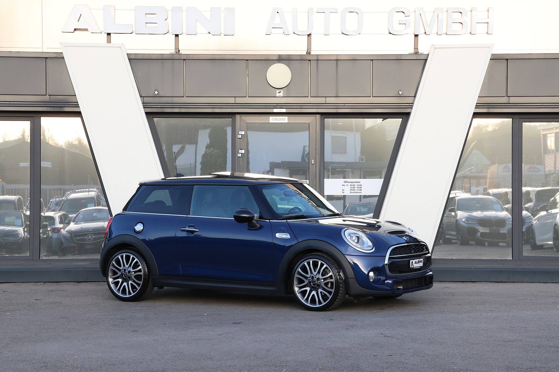 MINI Cooper S Steptronic-image-1
