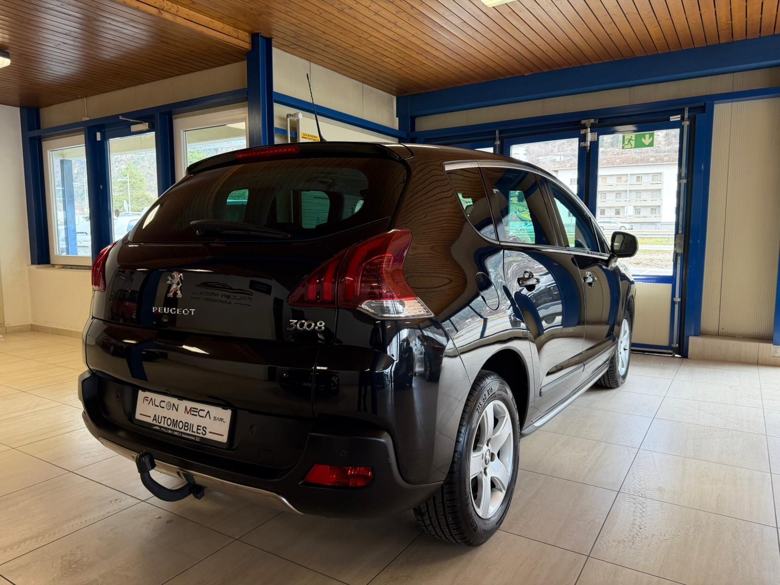 PEUGEOT 3008 1.6 1THP Allure Tiptronic-image-8
