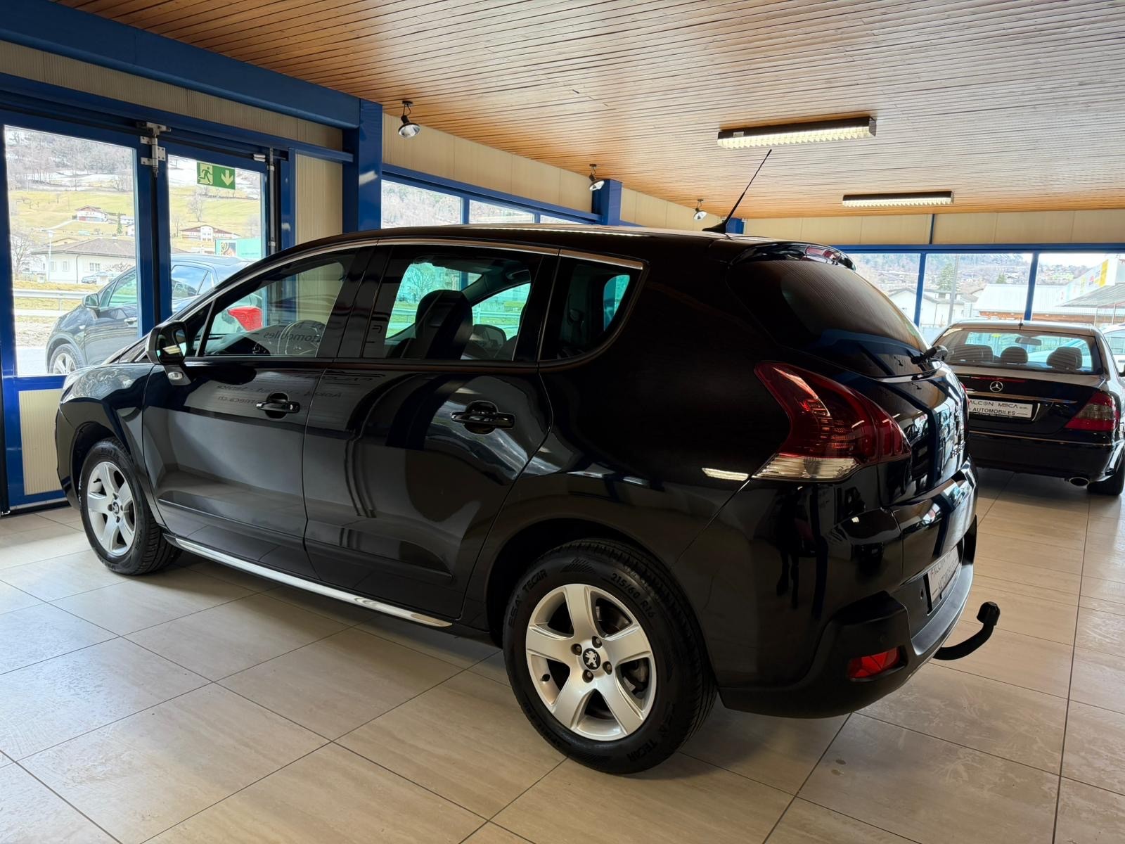 PEUGEOT 3008 1.6 1THP Allure Tiptronic-image-7