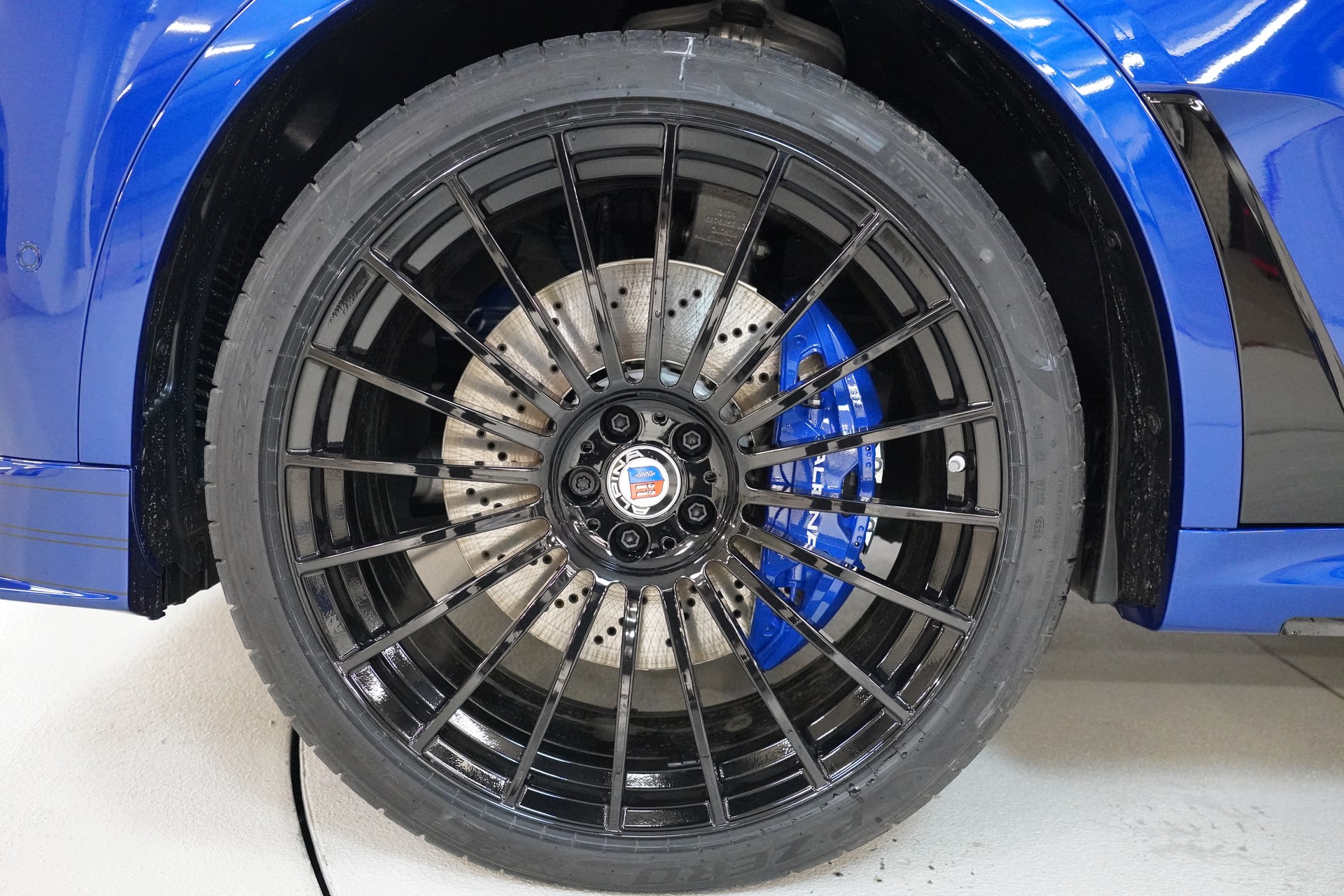 BMW-ALPINA XB 7 4.4 48V Allrad MANUFAKTUR-image-9