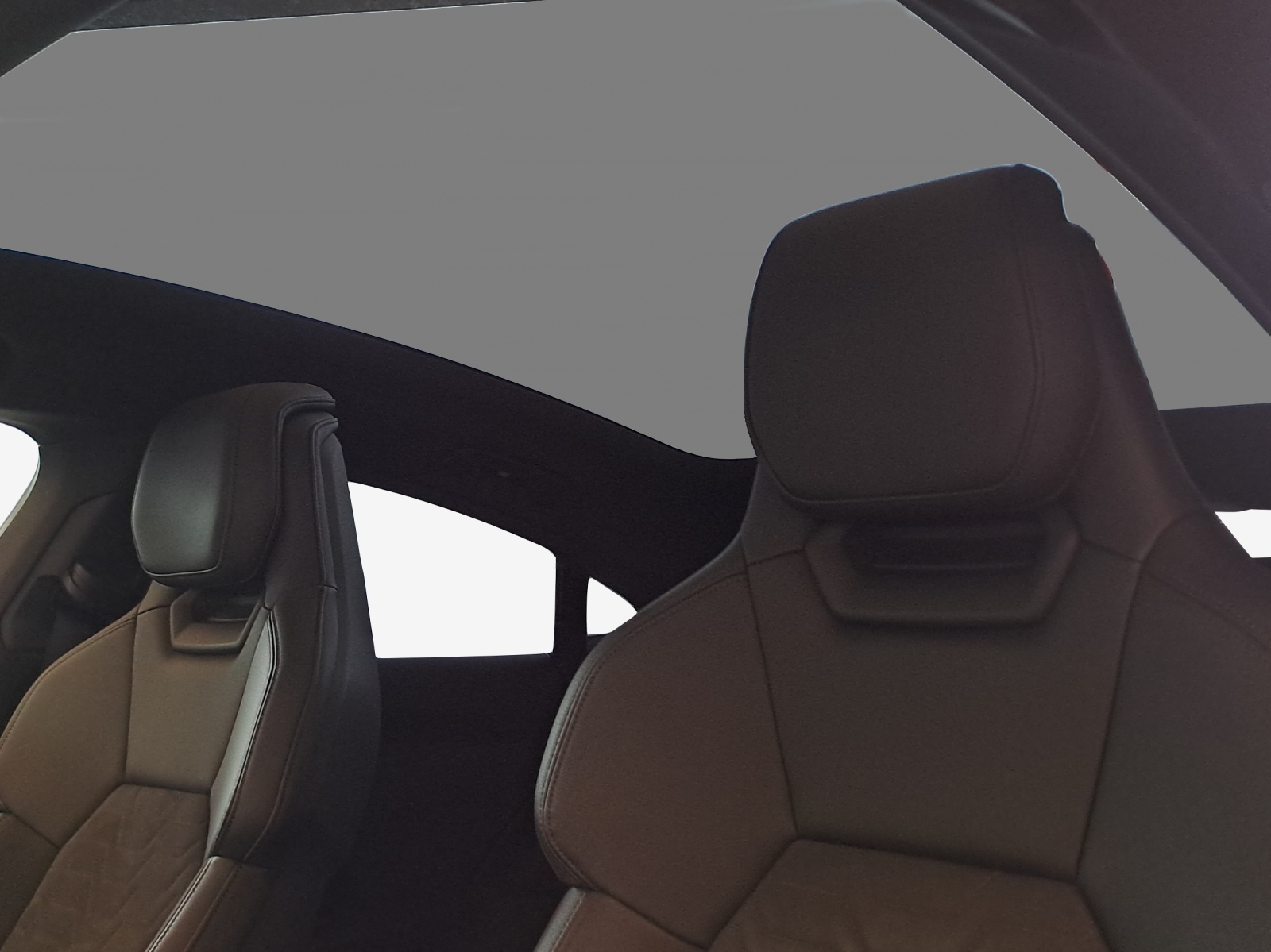 AUDI e-tron GT quattro-image-15