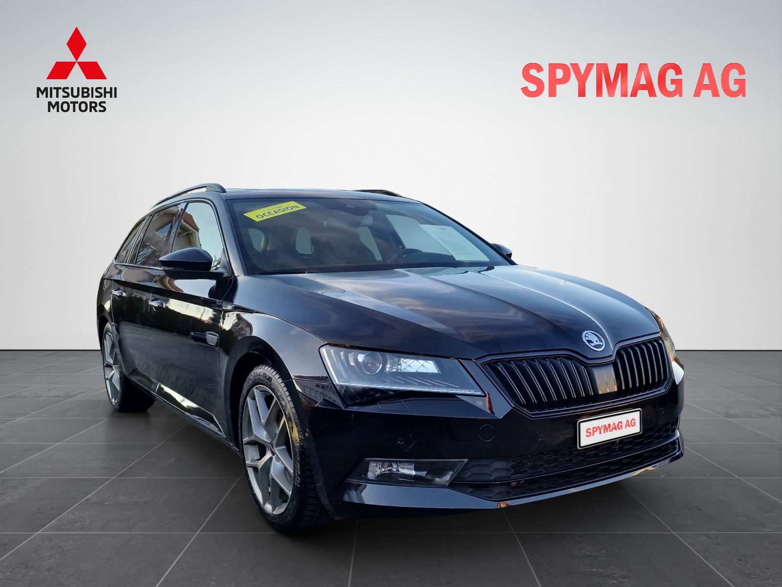 SKODA Superb Combi 2.0 TSI SportLine+ DSG 4x4-image-1