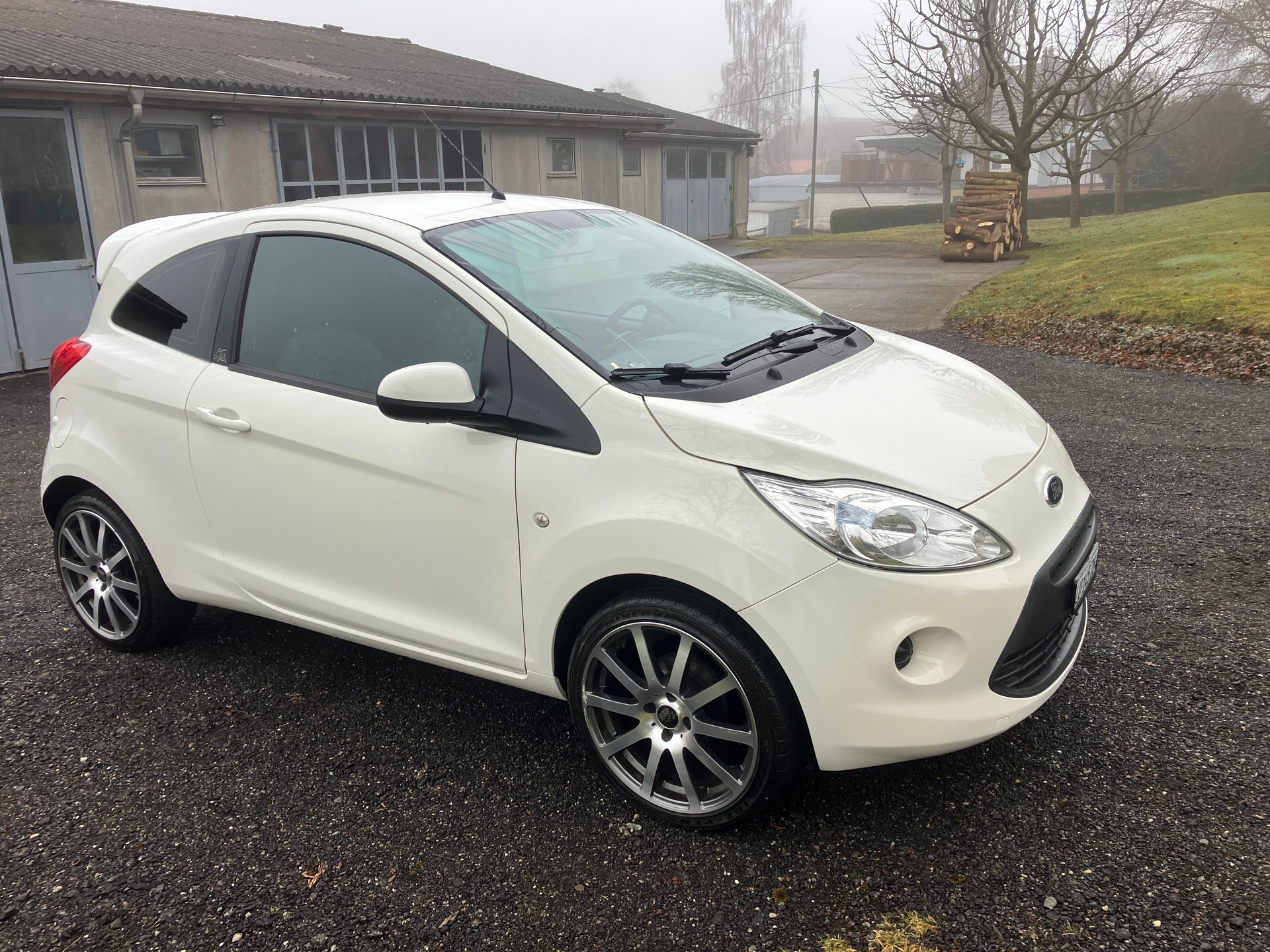 FORD KA 1.25 Titanium+-image-0