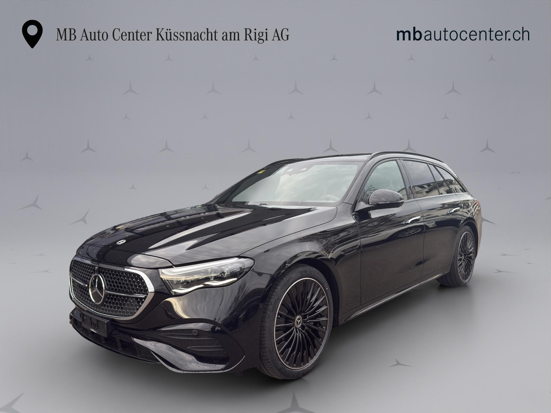 MERCEDES-BENZ E 220 d AMG Line 4matic Kombi-image-0