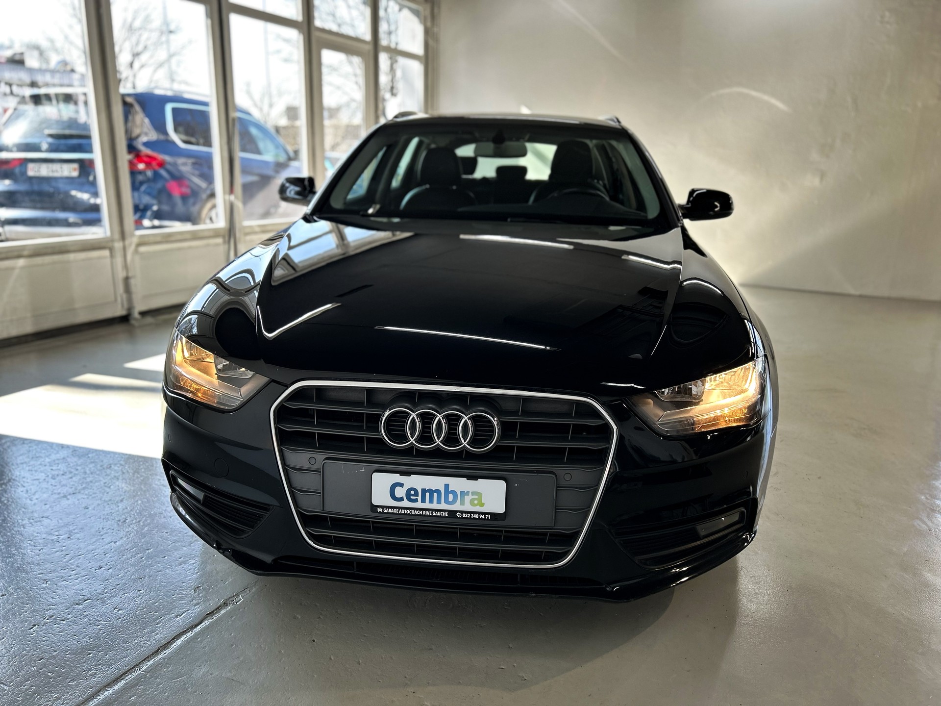 AUDI A4 Avant 2.0 TFSI multitronic-image-3