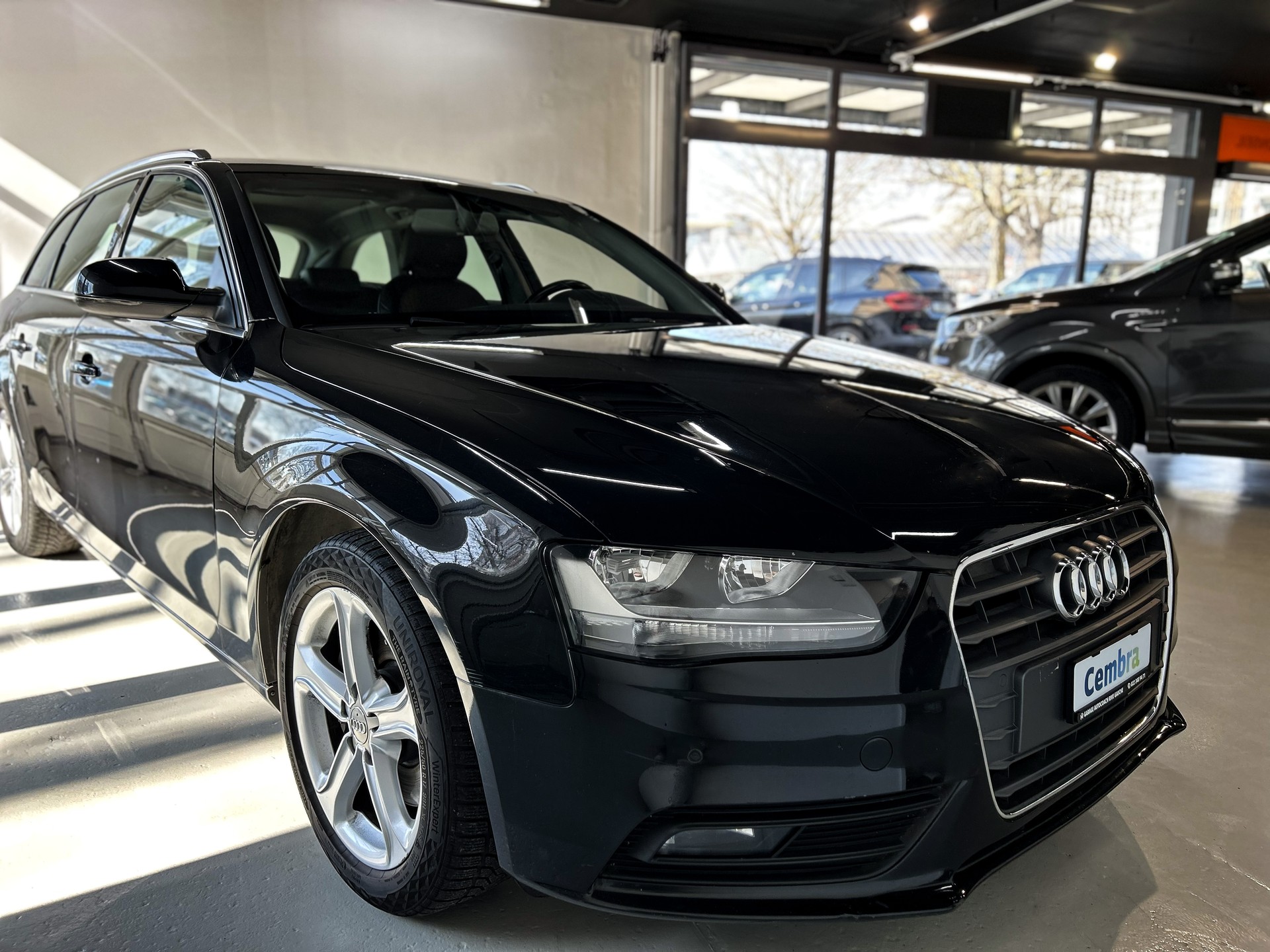 AUDI A4 Avant 2.0 TFSI multitronic-image-0