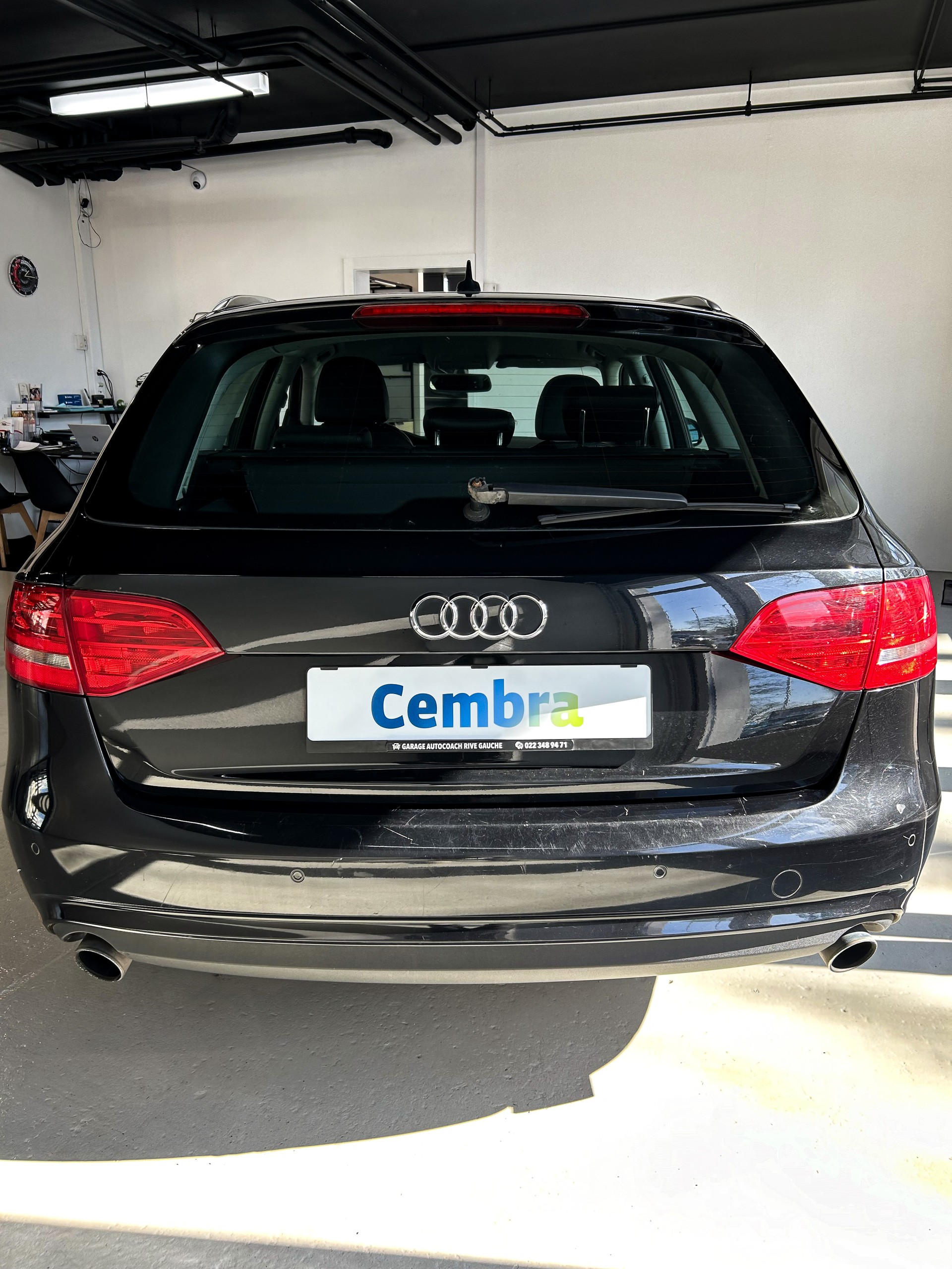 AUDI A4 Avant 2.0 TFSI multitronic-image-13