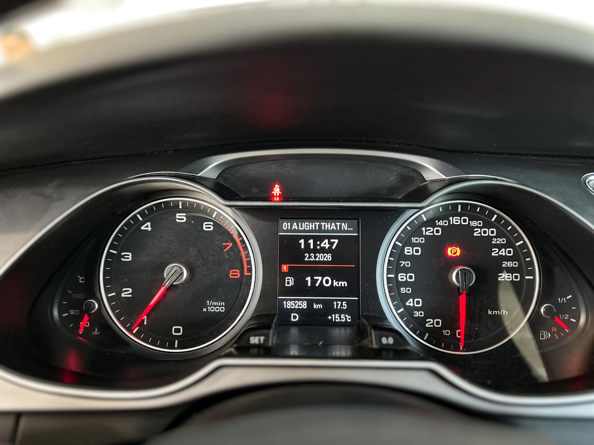 AUDI A4 Avant 2.0 TFSI multitronic-image-20