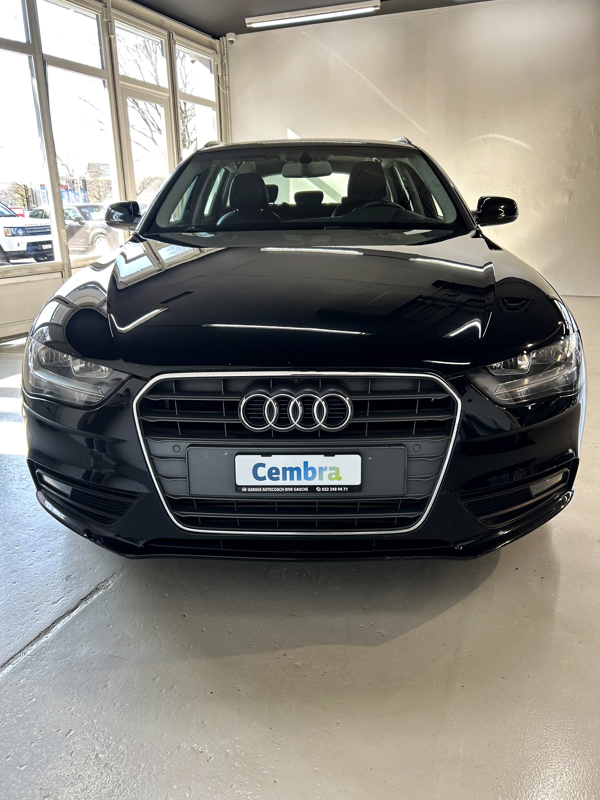 AUDI A4 Avant 2.0 TFSI multitronic-image-2