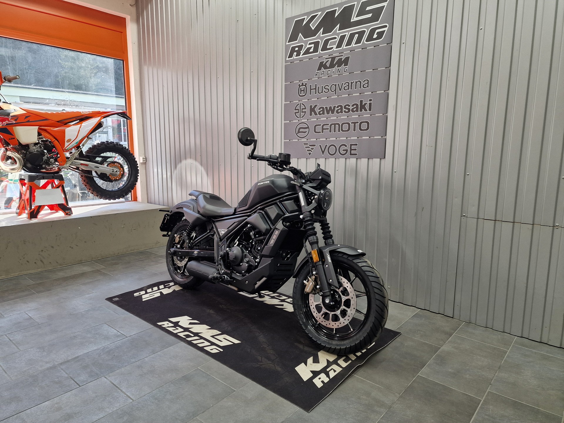ZONTES 125 C2-showroom-element-3