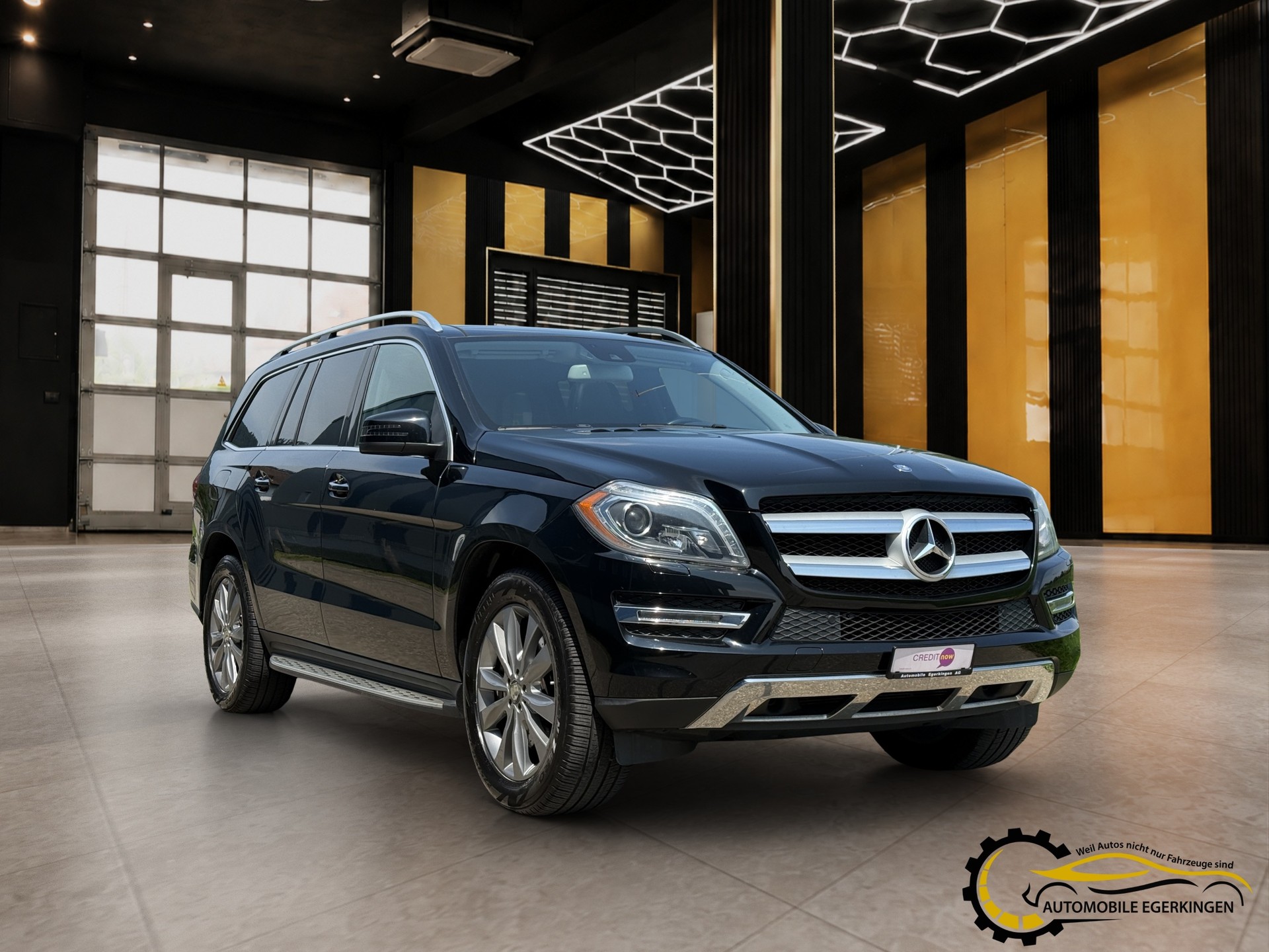 MERCEDES-BENZ GL 450 4Matic 7G-Tronic-showroom-element-2