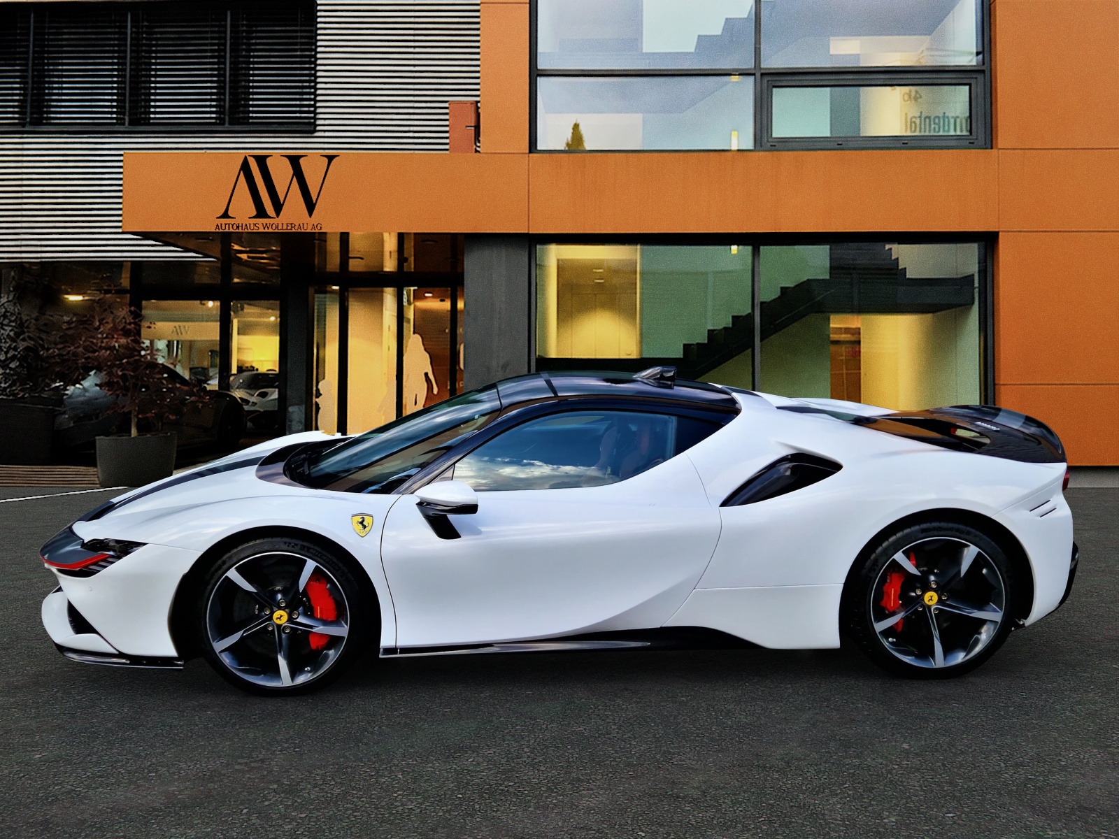 FERRARI SF90 Stradale 4.0-image-11