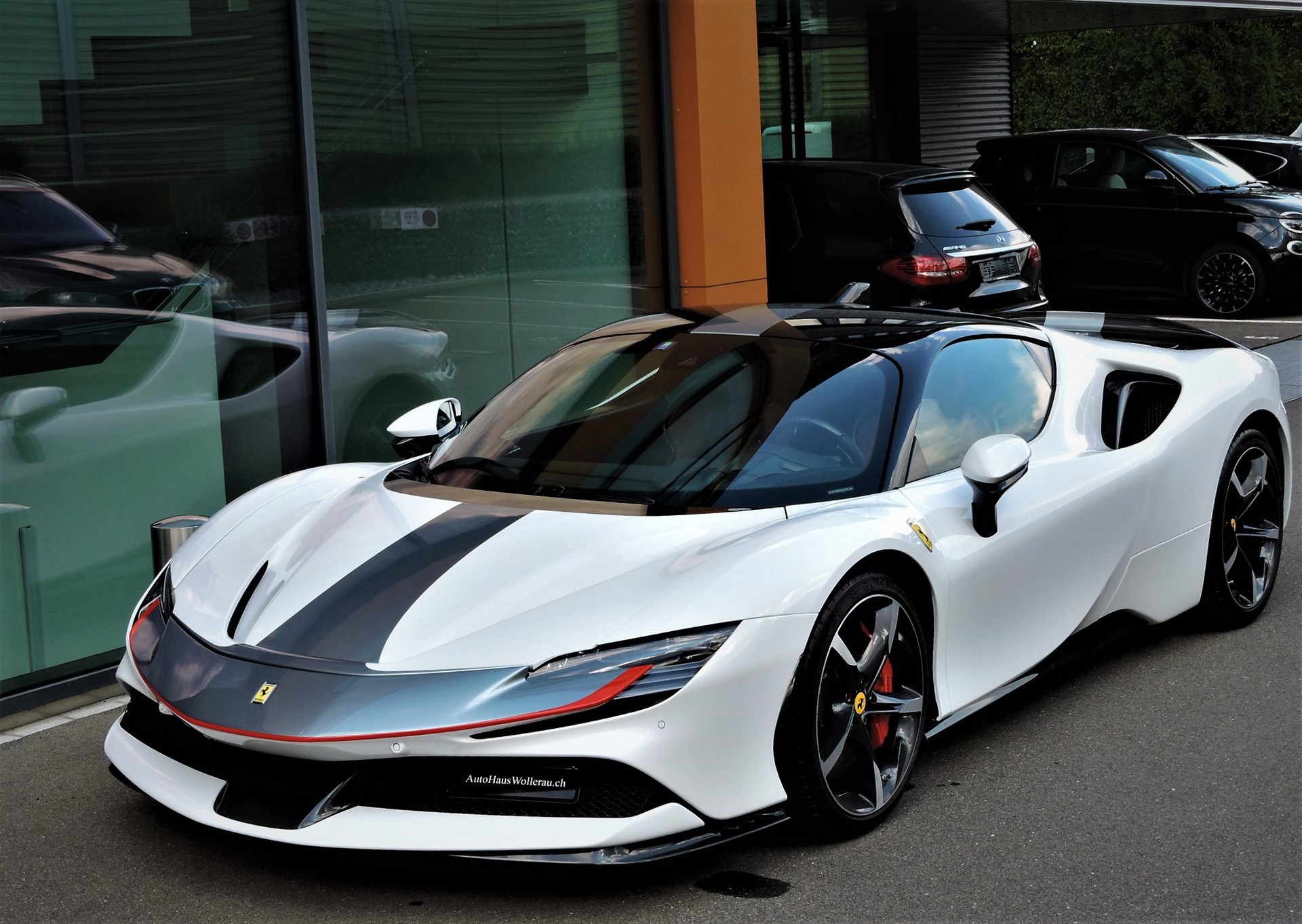 FERRARI SF90 Stradale 4.0-image-16