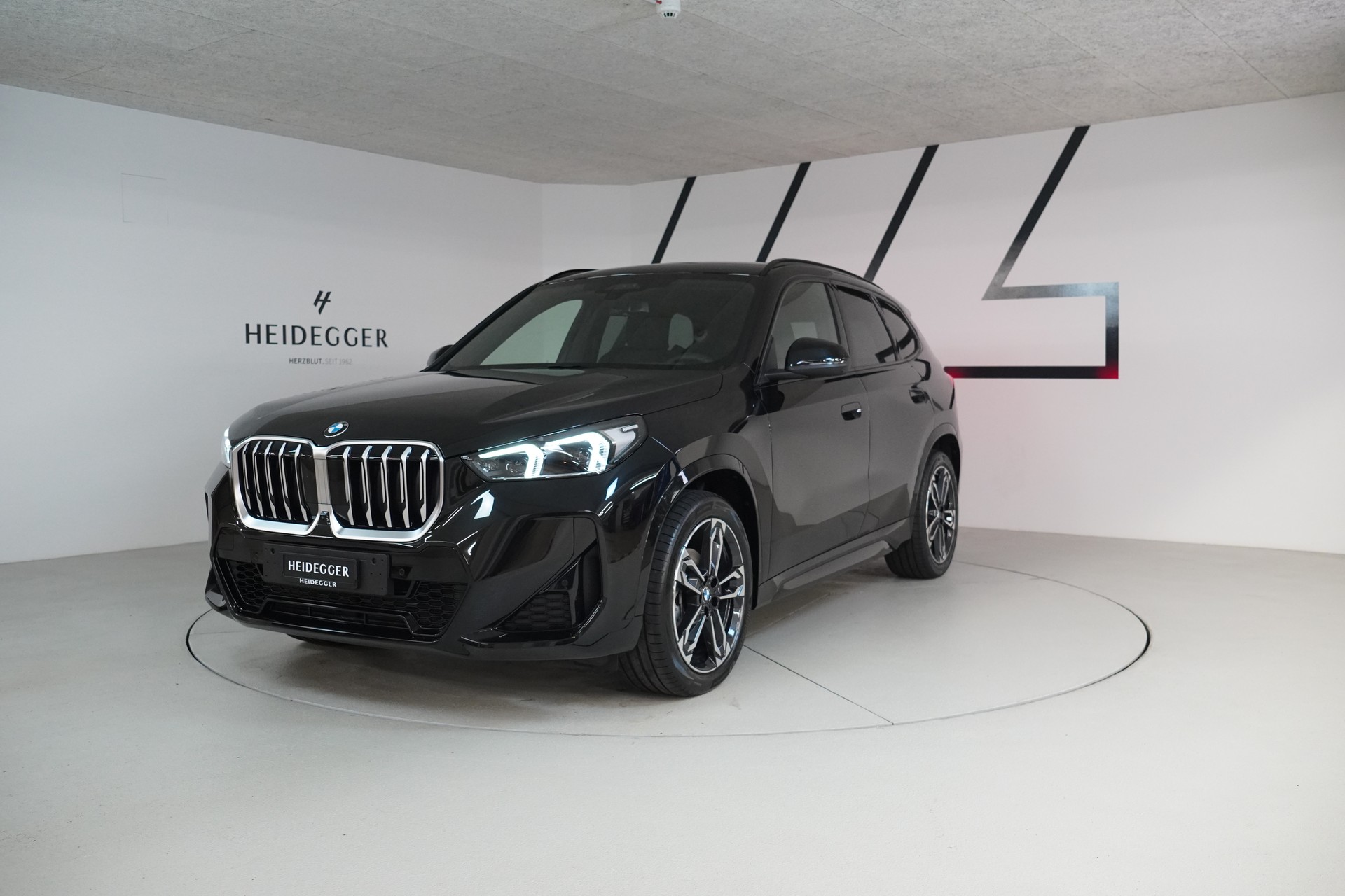 BMW X1 xDrive 20d 48V M Sport-image-0