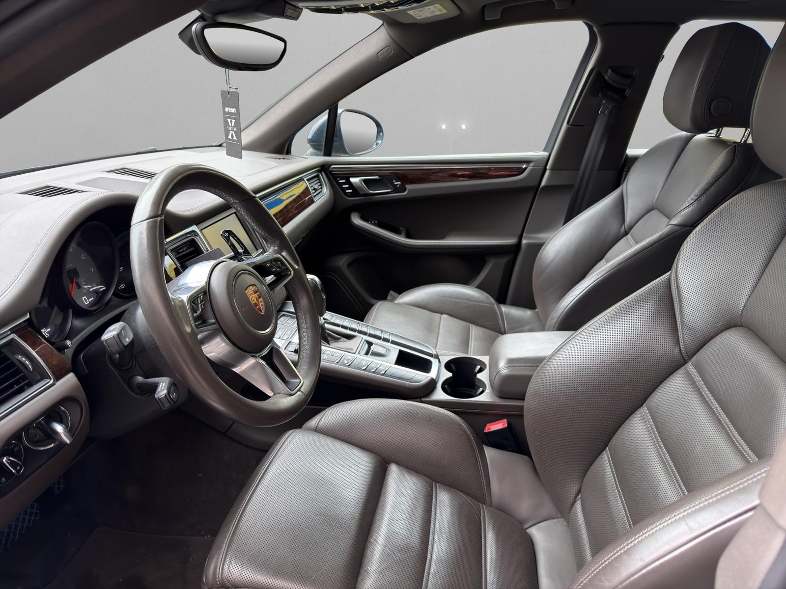 PORSCHE Macan S PDK-image-6