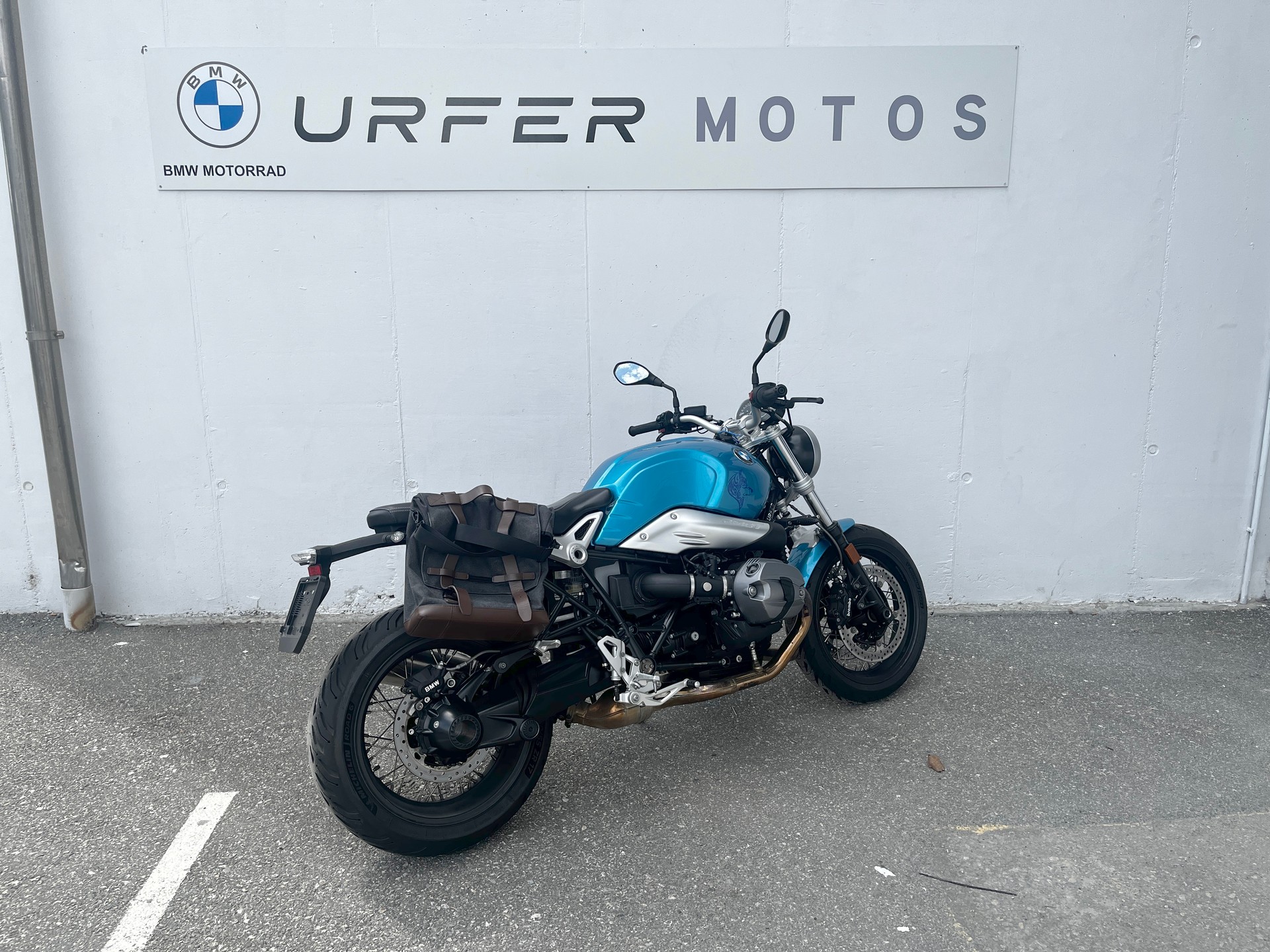 BMW R nineT Pure ABS-image-7