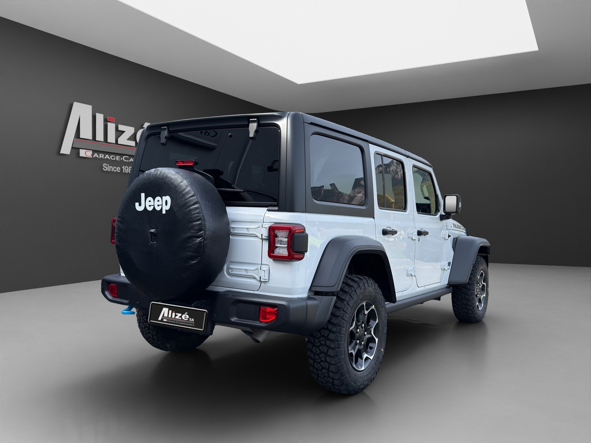 JEEP Wrangler 2.0 PHEV Unlimited Rubicon Automatic Soft Top-image-6