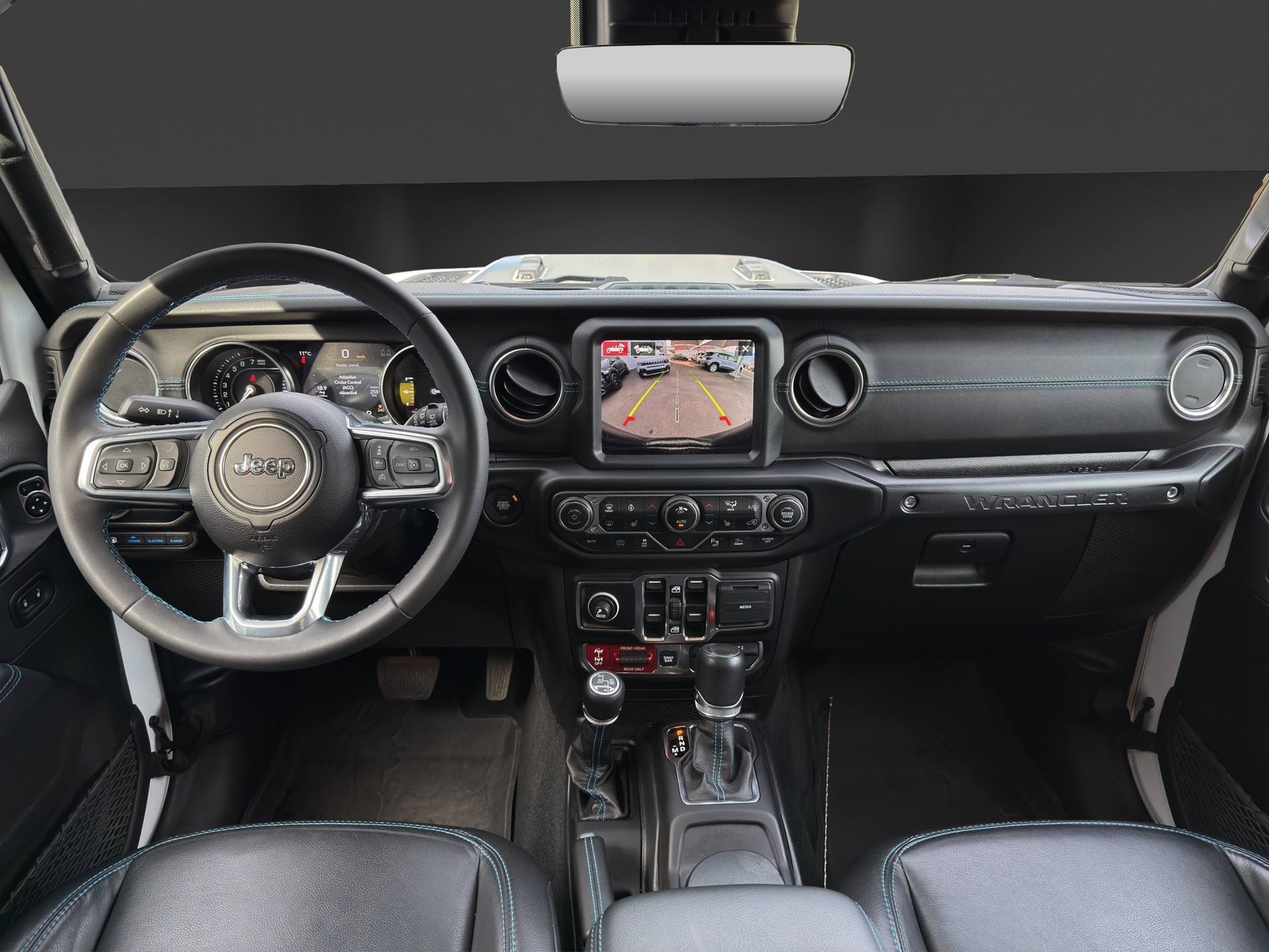 JEEP Wrangler 2.0 PHEV Unlimited Rubicon Automatic Soft Top-image-9